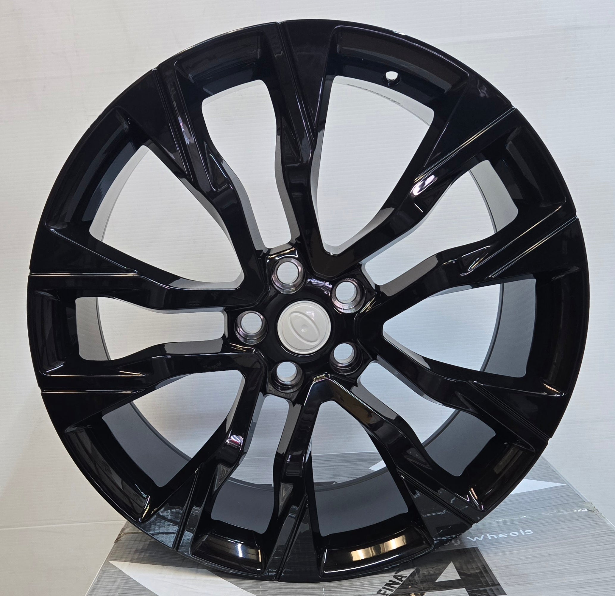 MONO BLOCK FORGED YH6041 22x9.5 5x120 GLOSS BLACK - Gun Hill Tire House (WTW - WHOLESALE TIRES & WHEELS)