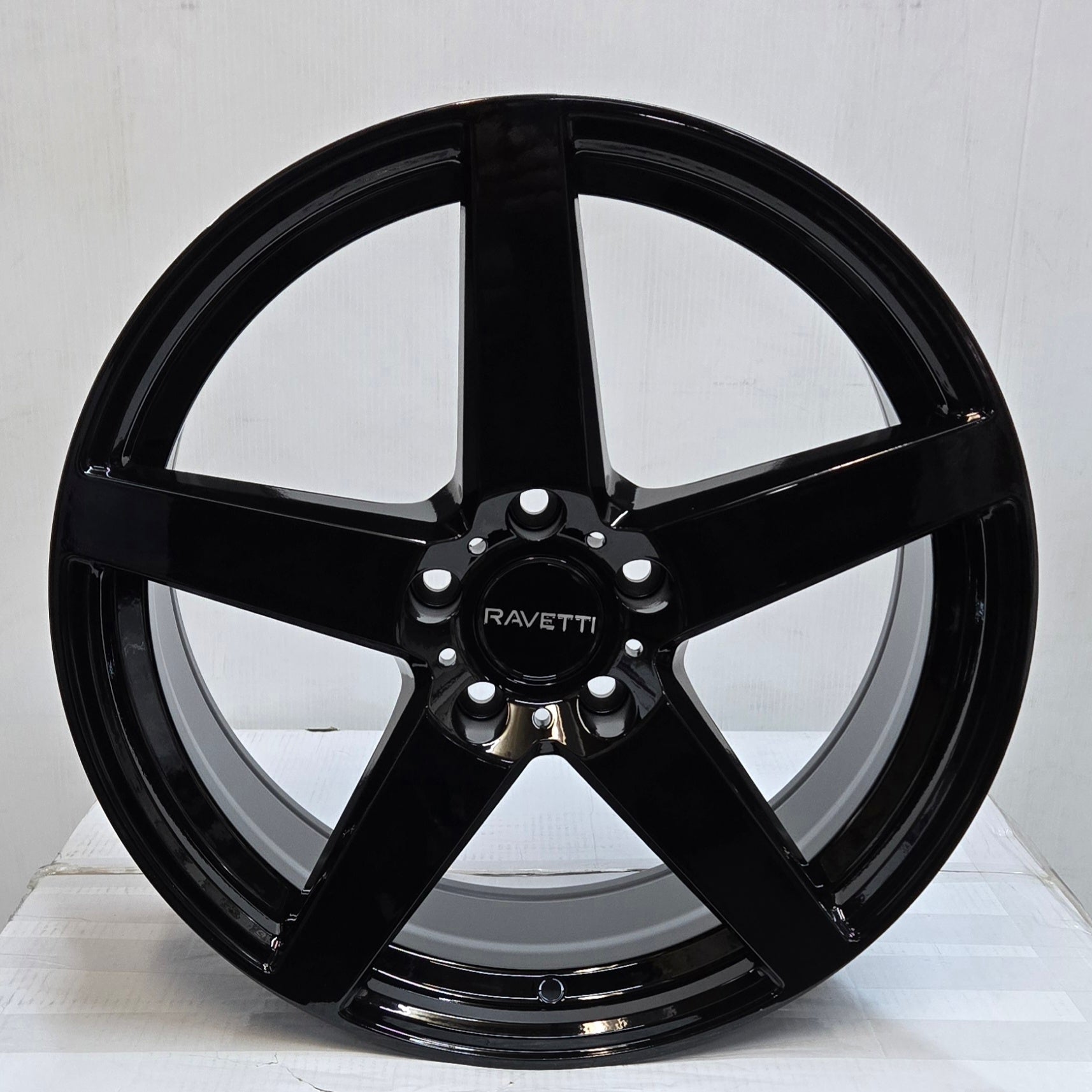 RAV - M13 18X8.0 5X114.3 GLOSS BLACK - Gun Hill Tire House (WTW - WHOLESALE TIRES & WHEELS)