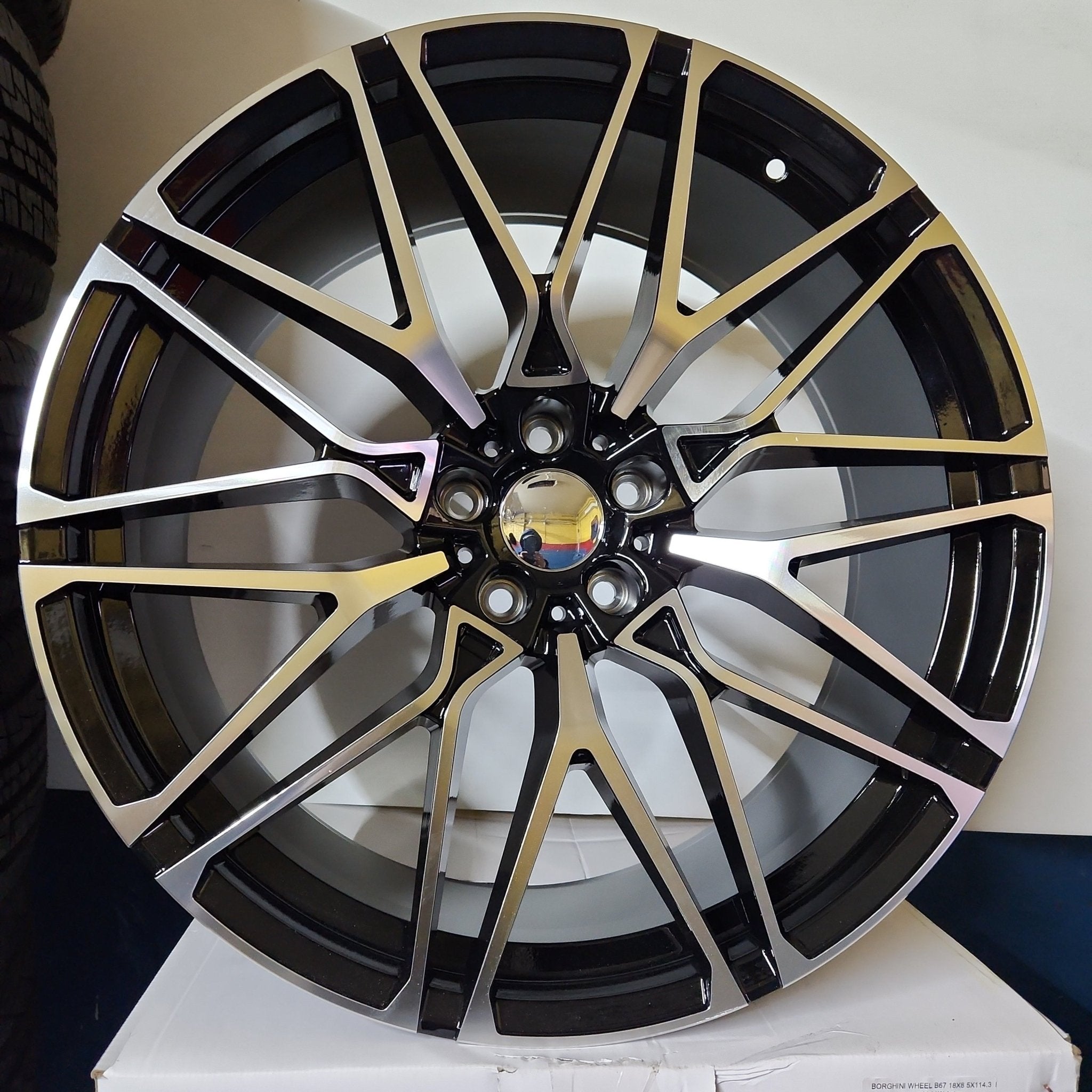 W741 WHEELS 495 22X10.5 5X120 BLACK MACHINE FACE - Gun Hill Tire House (WTW - WHOLESALE TIRES & WHEELS)