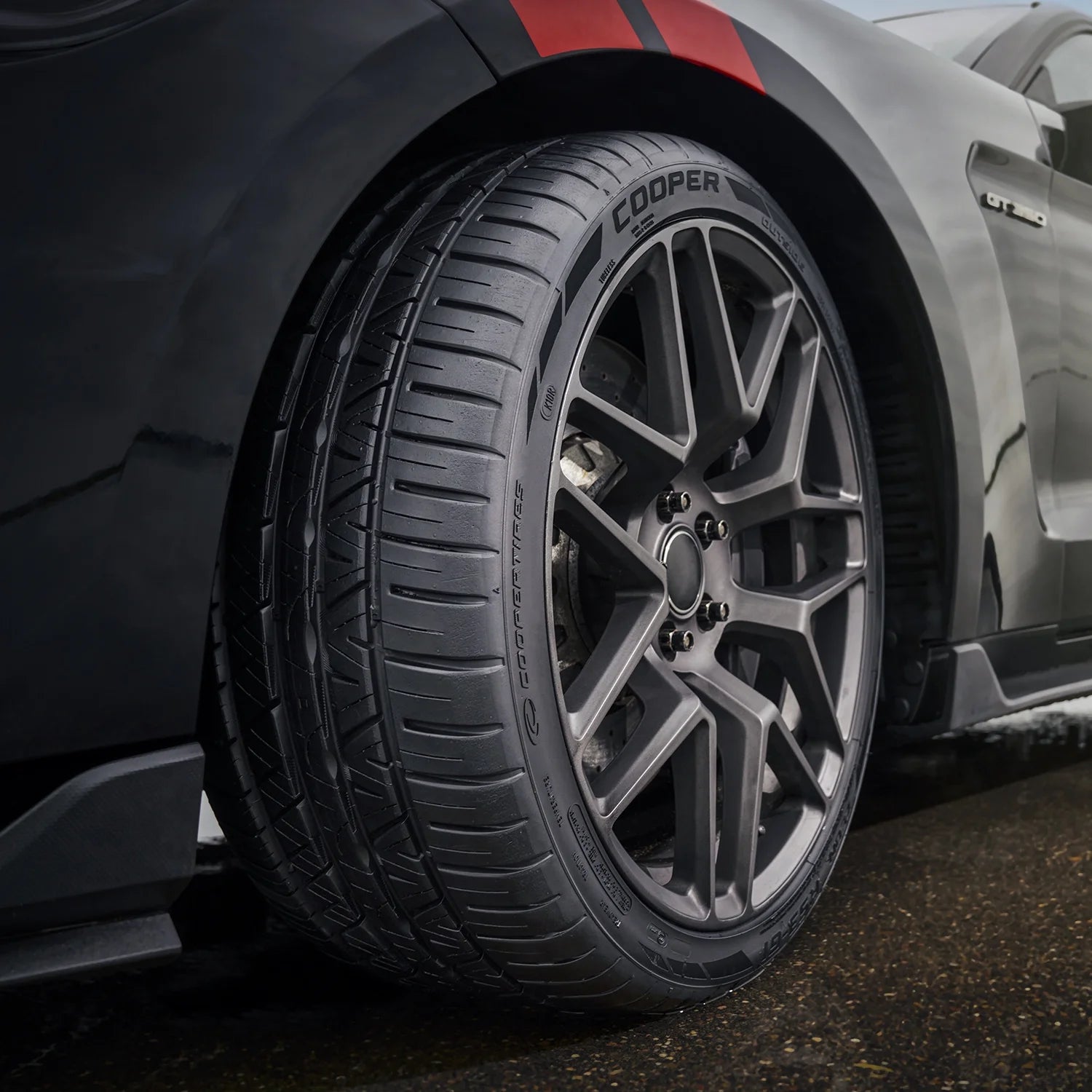 275/40R19 Cooper Zeon RS3 - G1 All Season 105W XL Passenger Tire - Gun Hill Tire House (WTW - WHOLESALE TIRES & WHEELS)