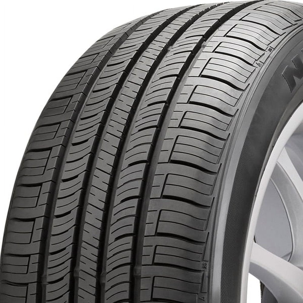 P185/70R14 Nexen N'Priz AH5 88T BW All Season Touring Tire - Gun Hill Tire House (WTW - WHOLESALE TIRES & WHEELS)
