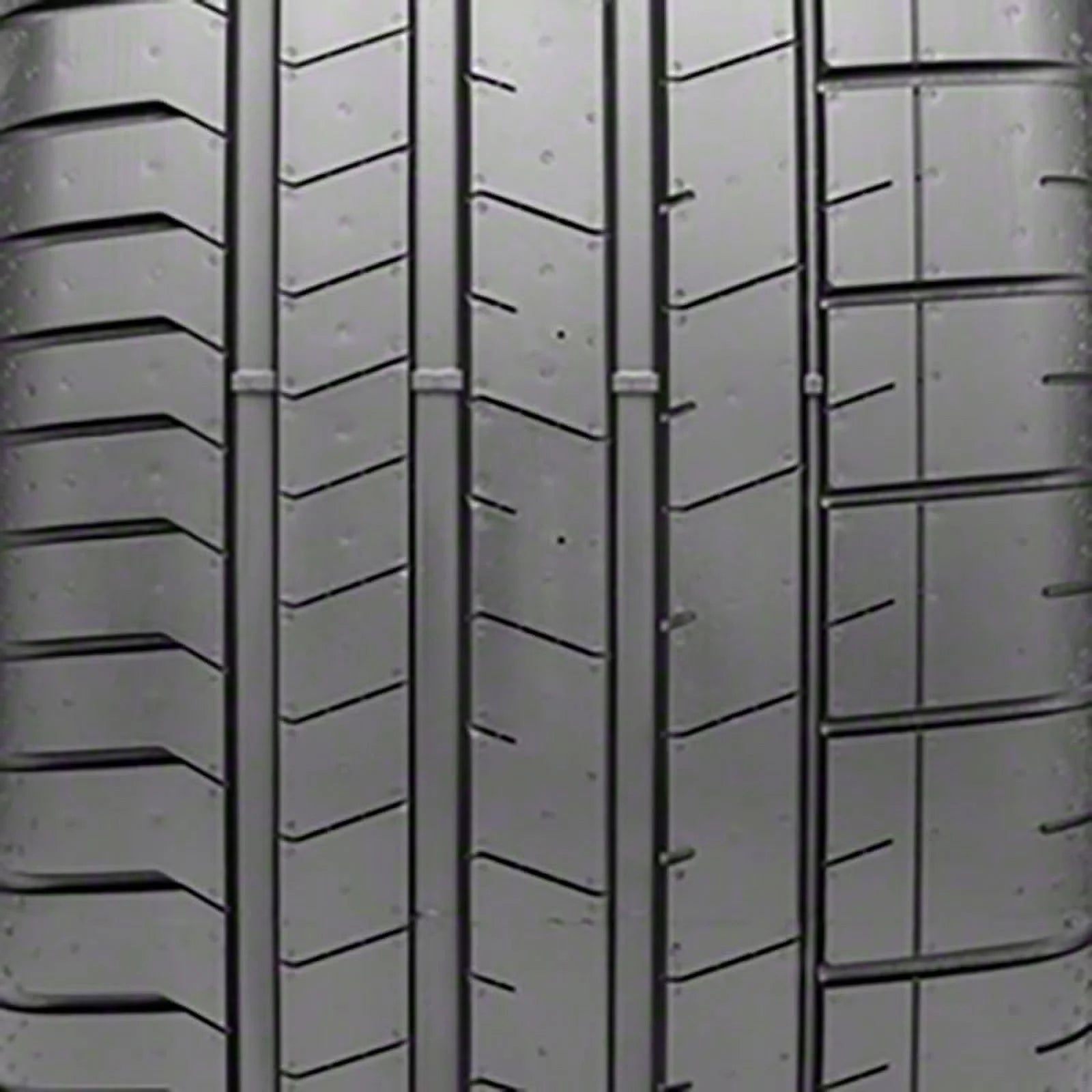 265/35R21 Pirelli P Zero (Pz4 - Sport) Summer 101Y XL Passenger Tire - Gun Hill Tire House (WTW - WHOLESALE TIRES & WHEELS)
