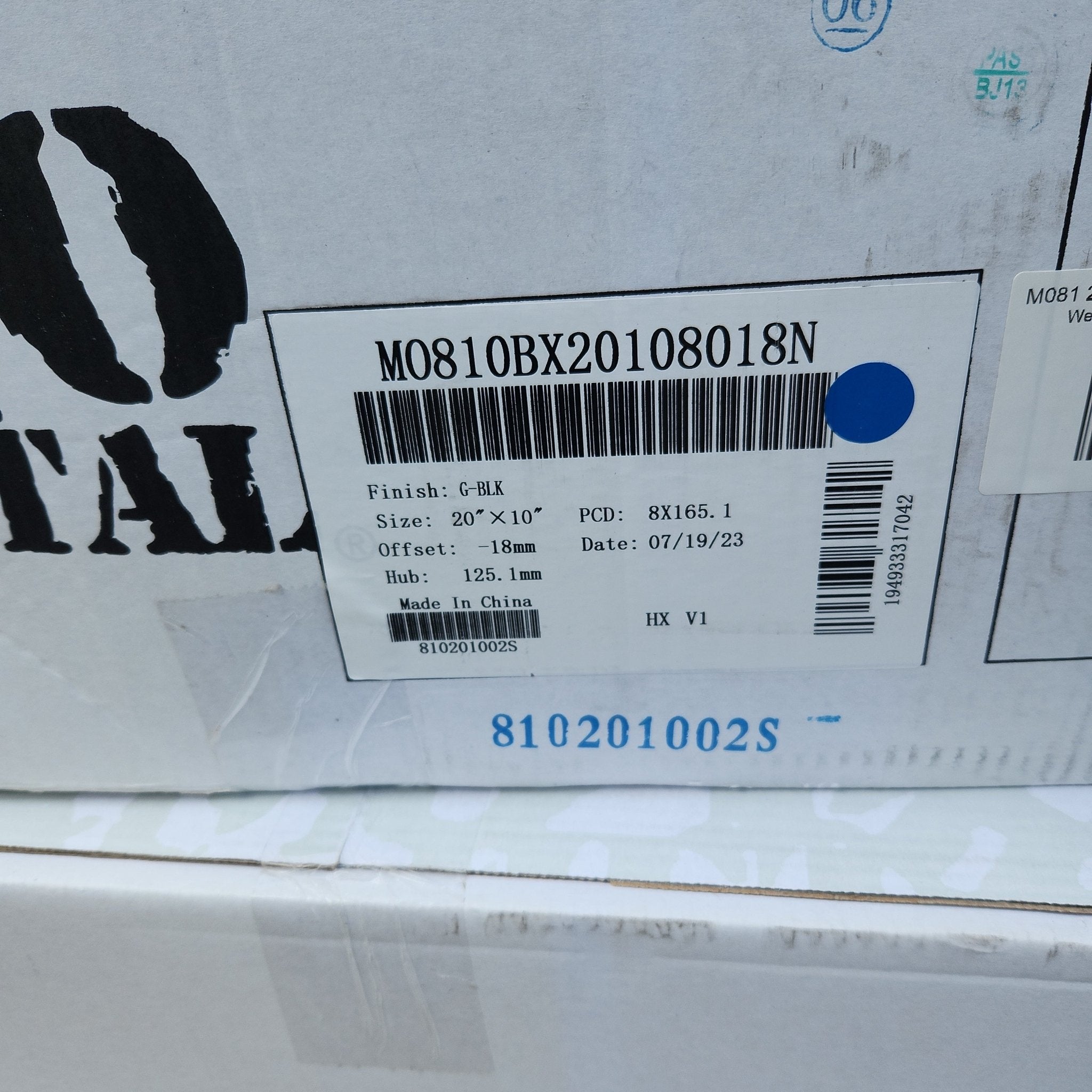 M0810 20X10 8X165.1 GLOSS BLACK - Gun Hill Tire House (WTW - WHOLESALE TIRES & WHEELS)