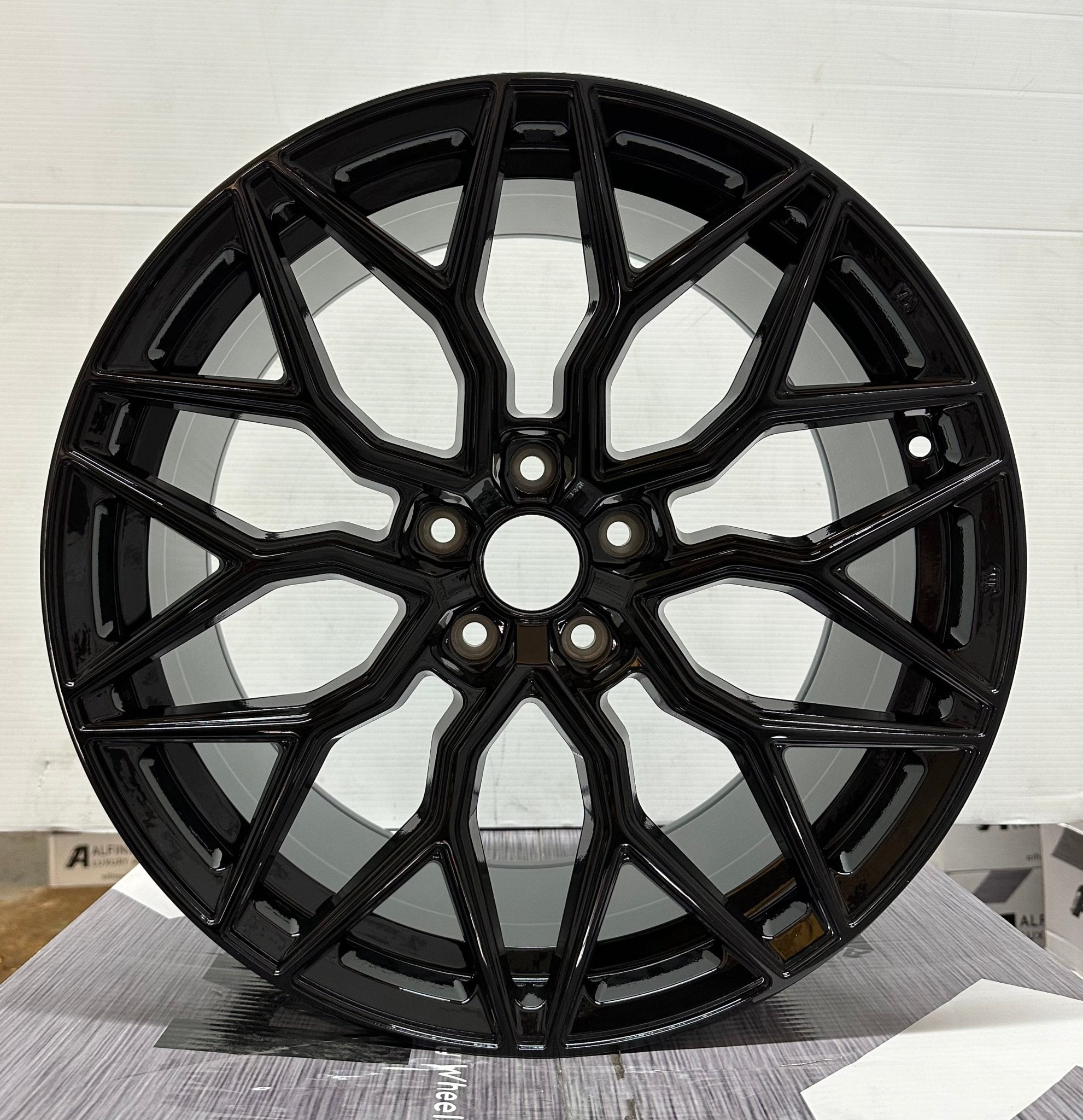 OE 0319 HF - 2 REP 19x8.5 5X112 5x114.3 GLOSS BLACK - Gun Hill Tire House (WTW - WHOLESALE TIRES & WHEELS)