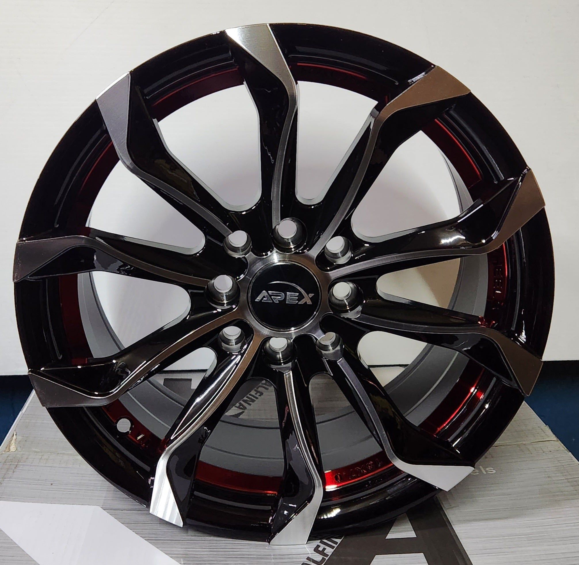 WM - S510 15X7.0 4X100 4X114.3 PIANO BLACK MACHINED FACE WITH RED UNDERCUT - Gun Hill Tire House (WTW - WHOLESALE TIRES & WHEELS)
