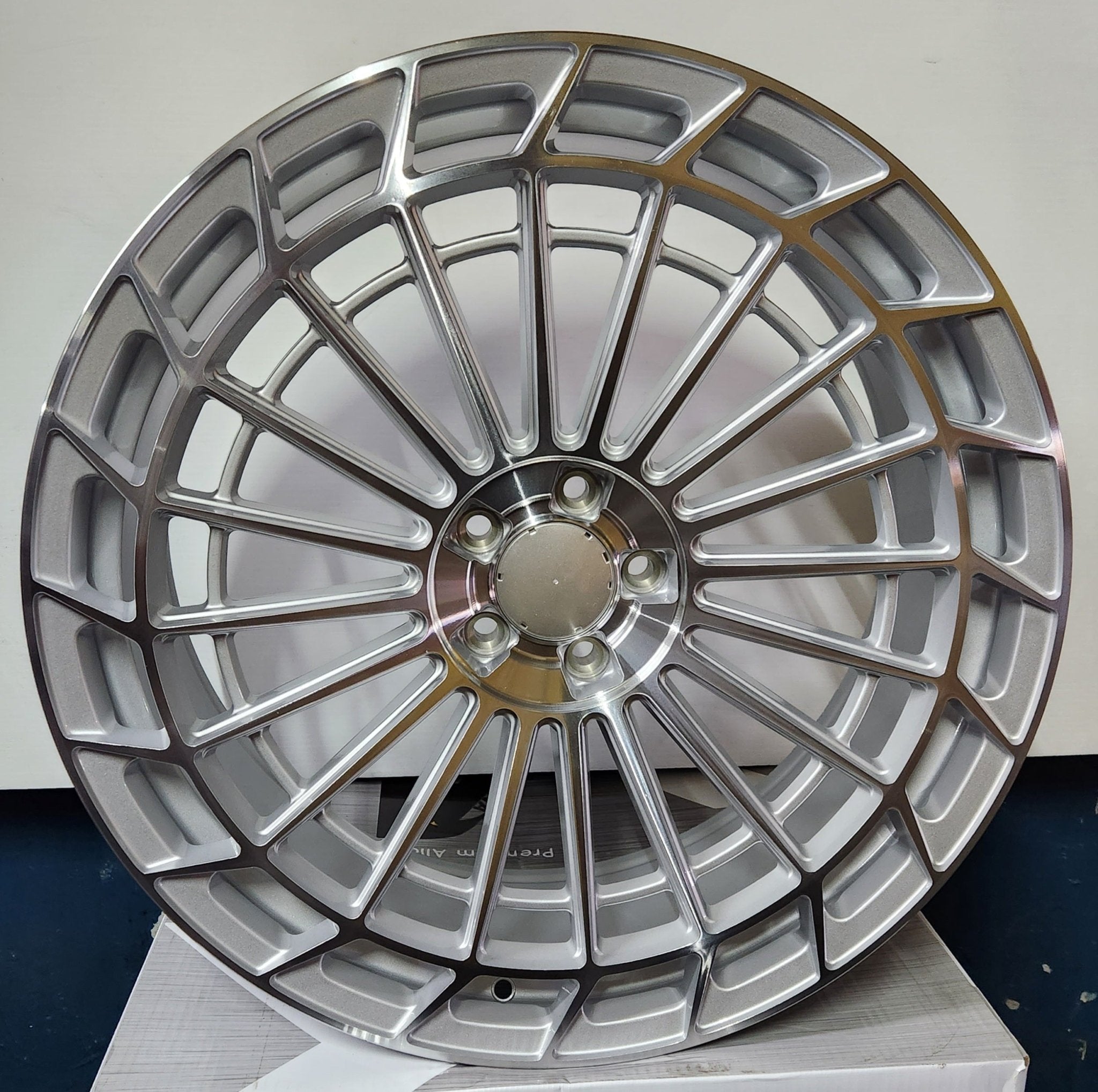 OE - 0359 22X9.0 5X112 SILVER MACHINED FACE - Gun Hill Tire House (WTW - WHOLESALE TIRES & WHEELS)