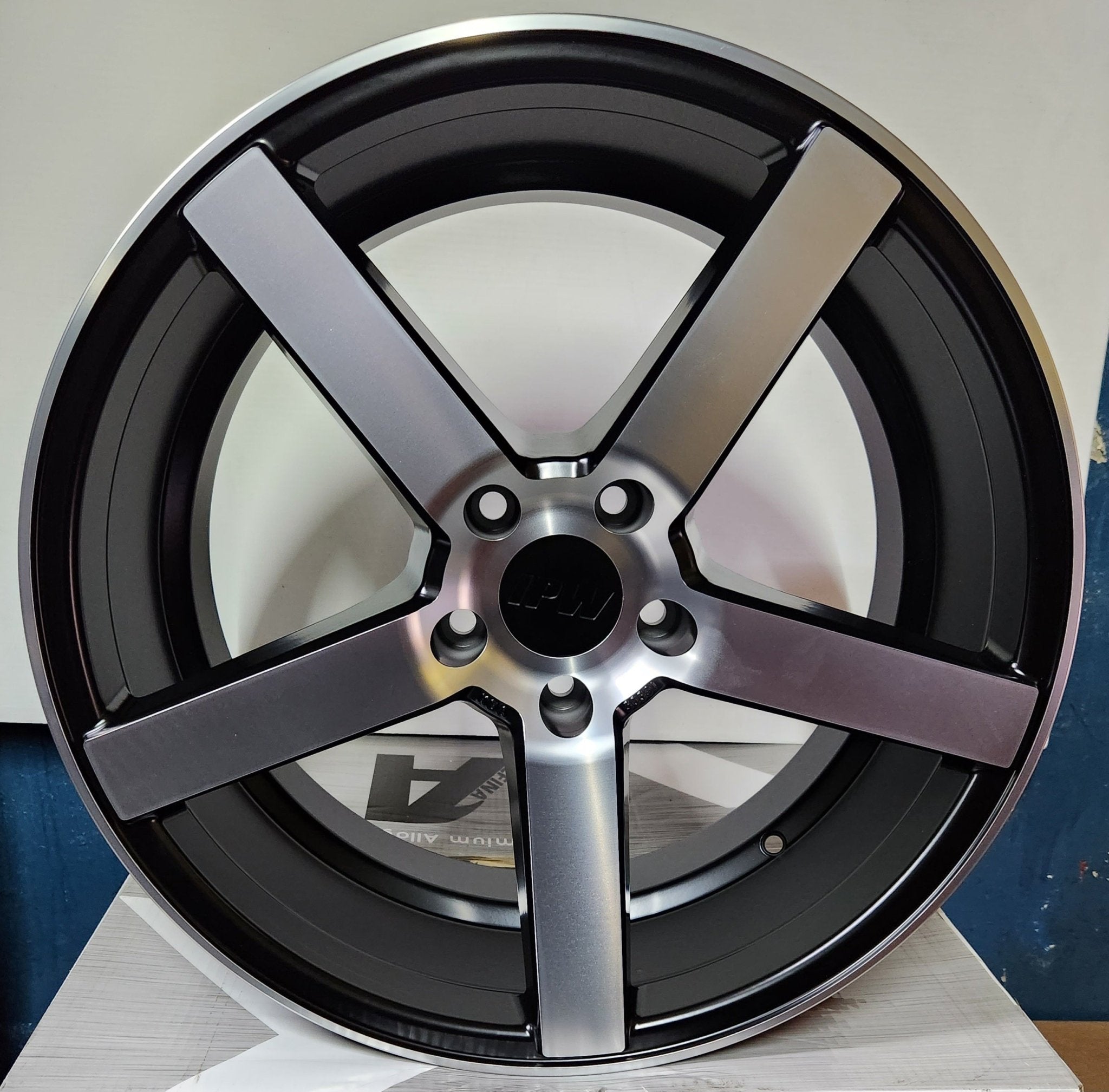 W103 - SBMF 19X8.5 5X114.3 - Gun Hill Tire House (WTW - WHOLESALE TIRES & WHEELS)