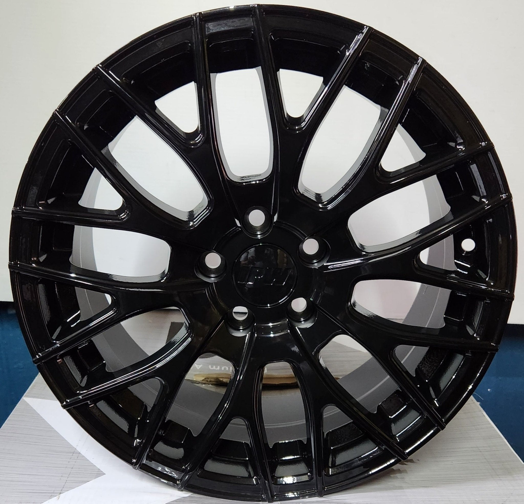 W008 16x7.0 5x100 GLOSS BLACK - Gun Hill Tire House (WTW - WHOLESALE TIRES & WHEELS)
