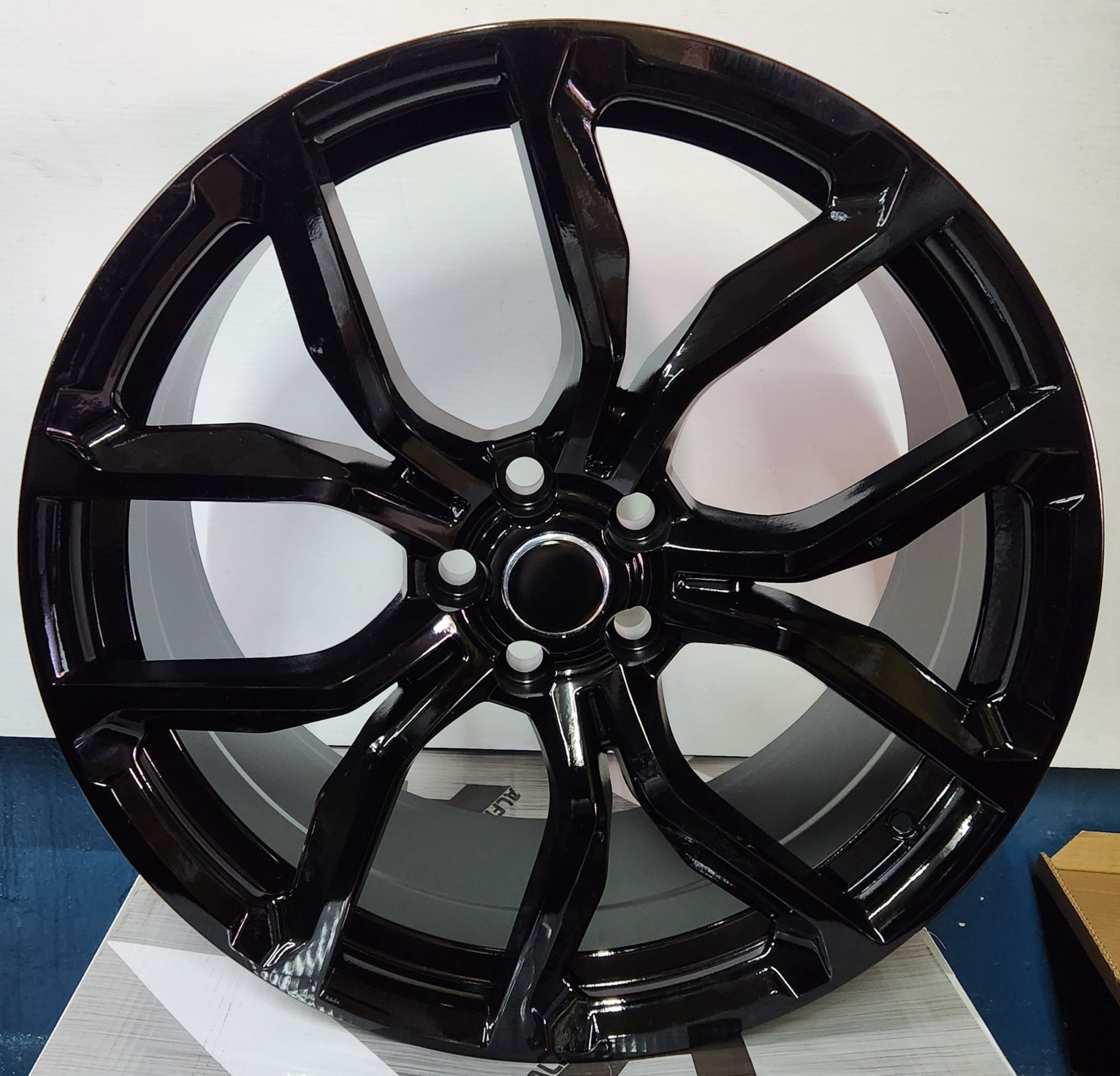 RL31 22X10 5X120 GLOSS BLACK - Gun Hill Tire House (WTW - WHOLESALE TIRES & WHEELS)
