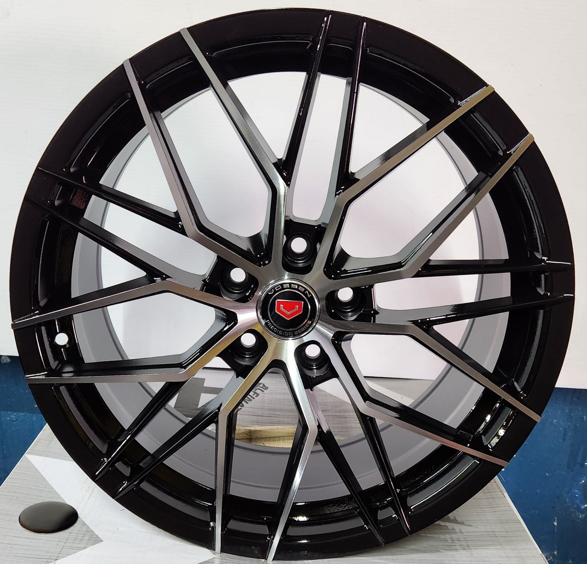 OE - FBX005 - 8 FLOW FORGED 18X8.0 5X114.3 PIANO BLACK MACHINED FACE - Gun Hill Tire House (WTW - WHOLESALE TIRES & WHEELS)