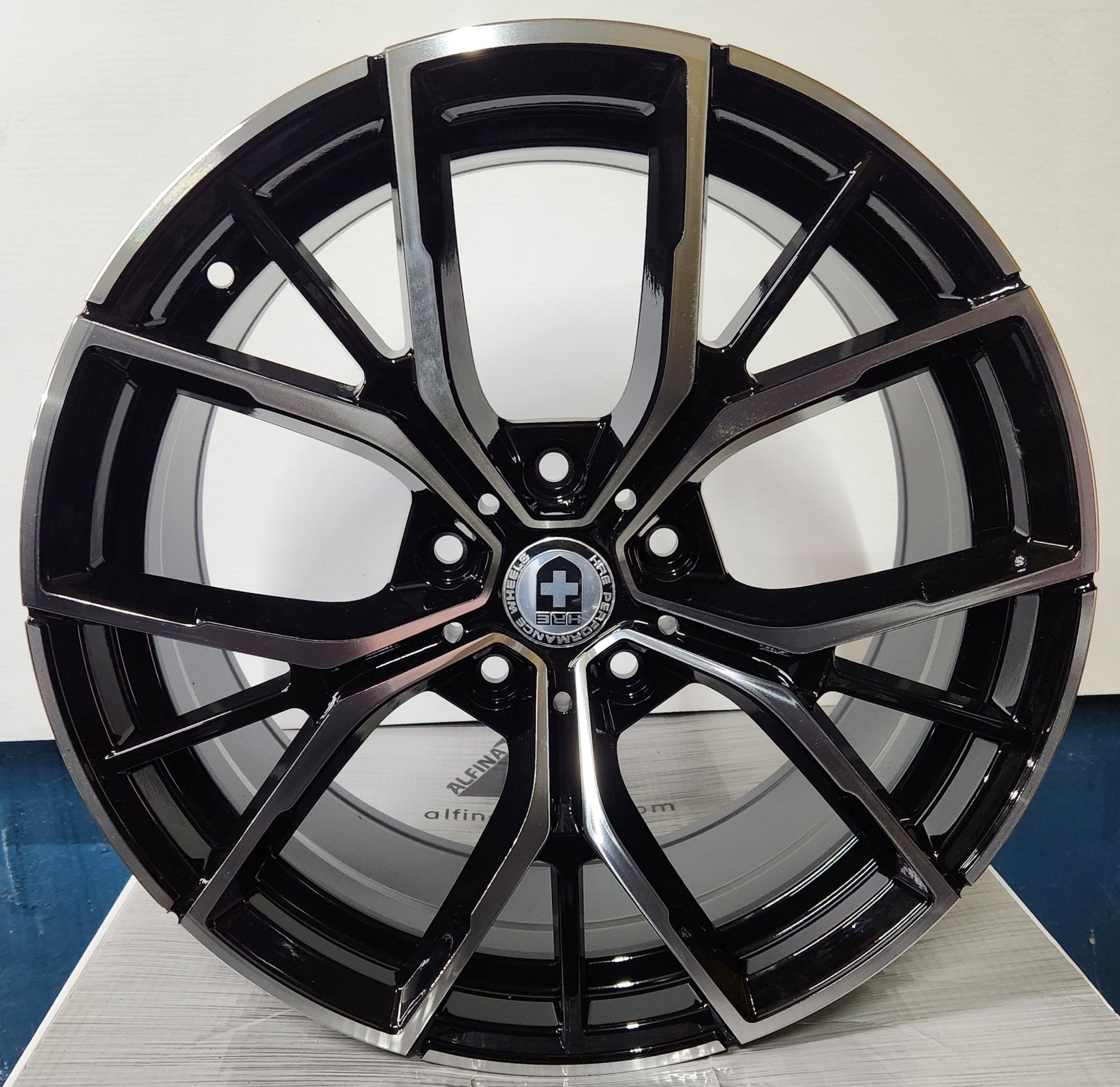 OE X181069 18X8.0 5X120 BLACK MACHINED FACE - Gun Hill Tire House (WTW - WHOLESALE TIRES & WHEELS)