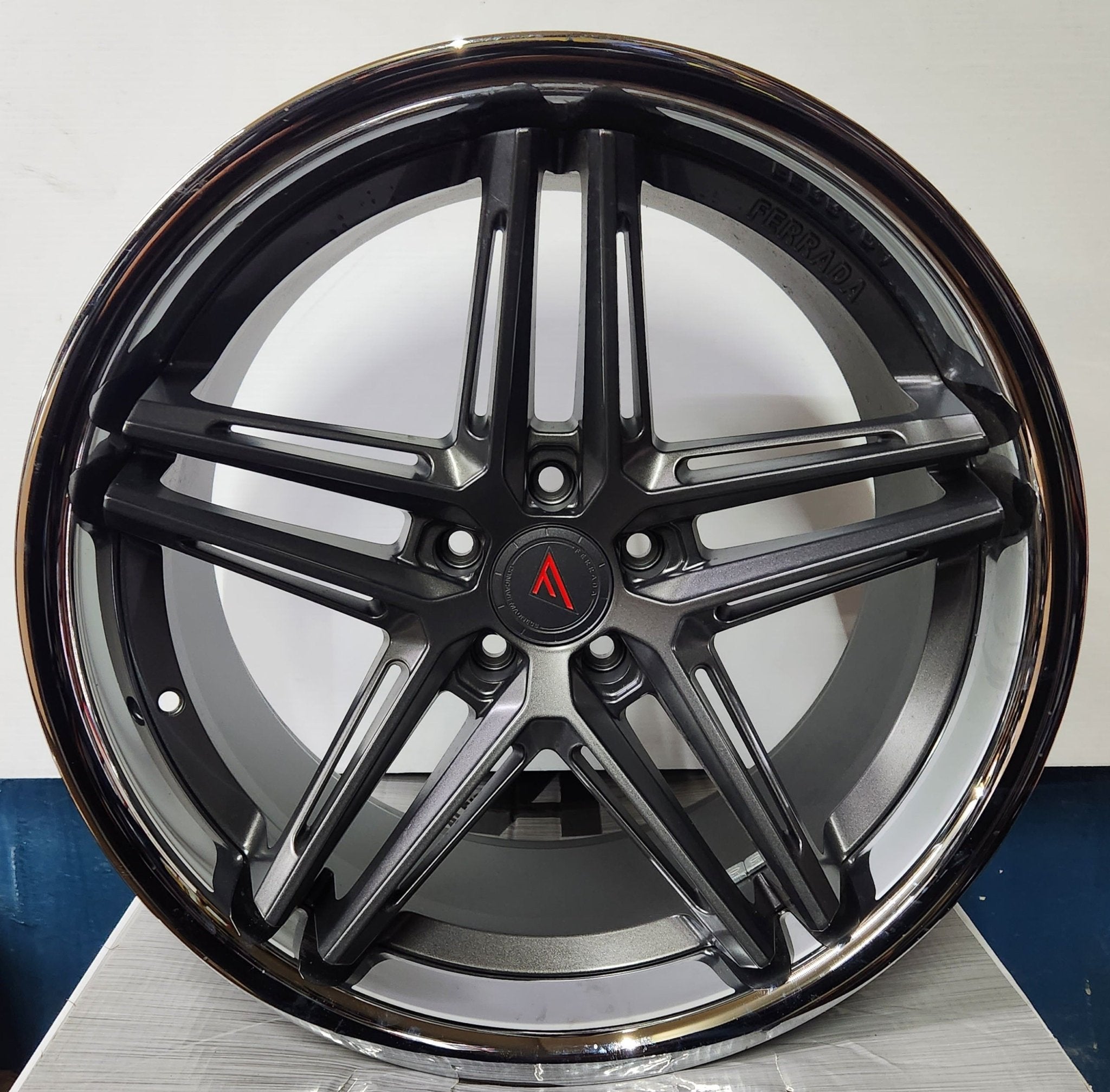 FERRADA CM1 20X10,5 5X114.3 MATTE GRAPHITE CHROME LIP - Gun Hill Tire House (WTW - WHOLESALE TIRES & WHEELS)