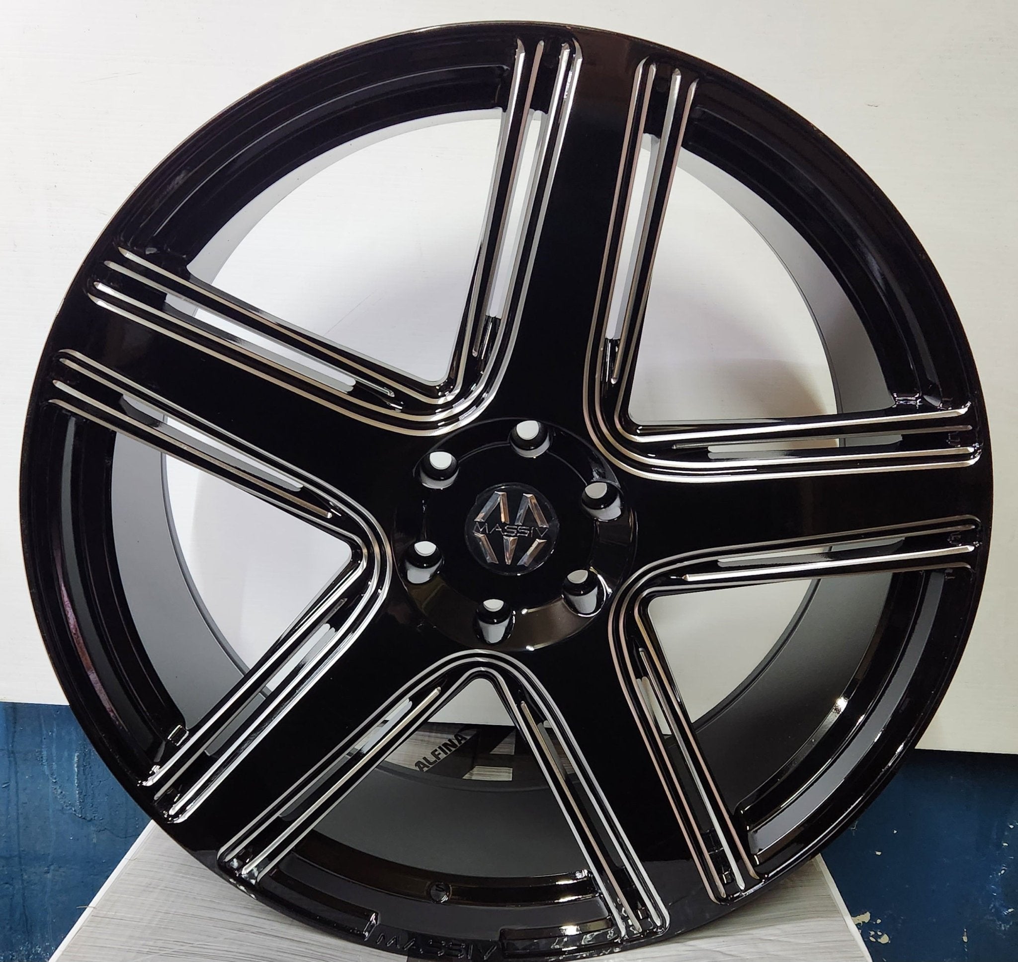 ELO MAS926 - 24985BMW 24X9 6X139.7 BLACK AND MILLED CLASSICO - Gun Hill Tire House (WTW - WHOLESALE TIRES & WHEELS)