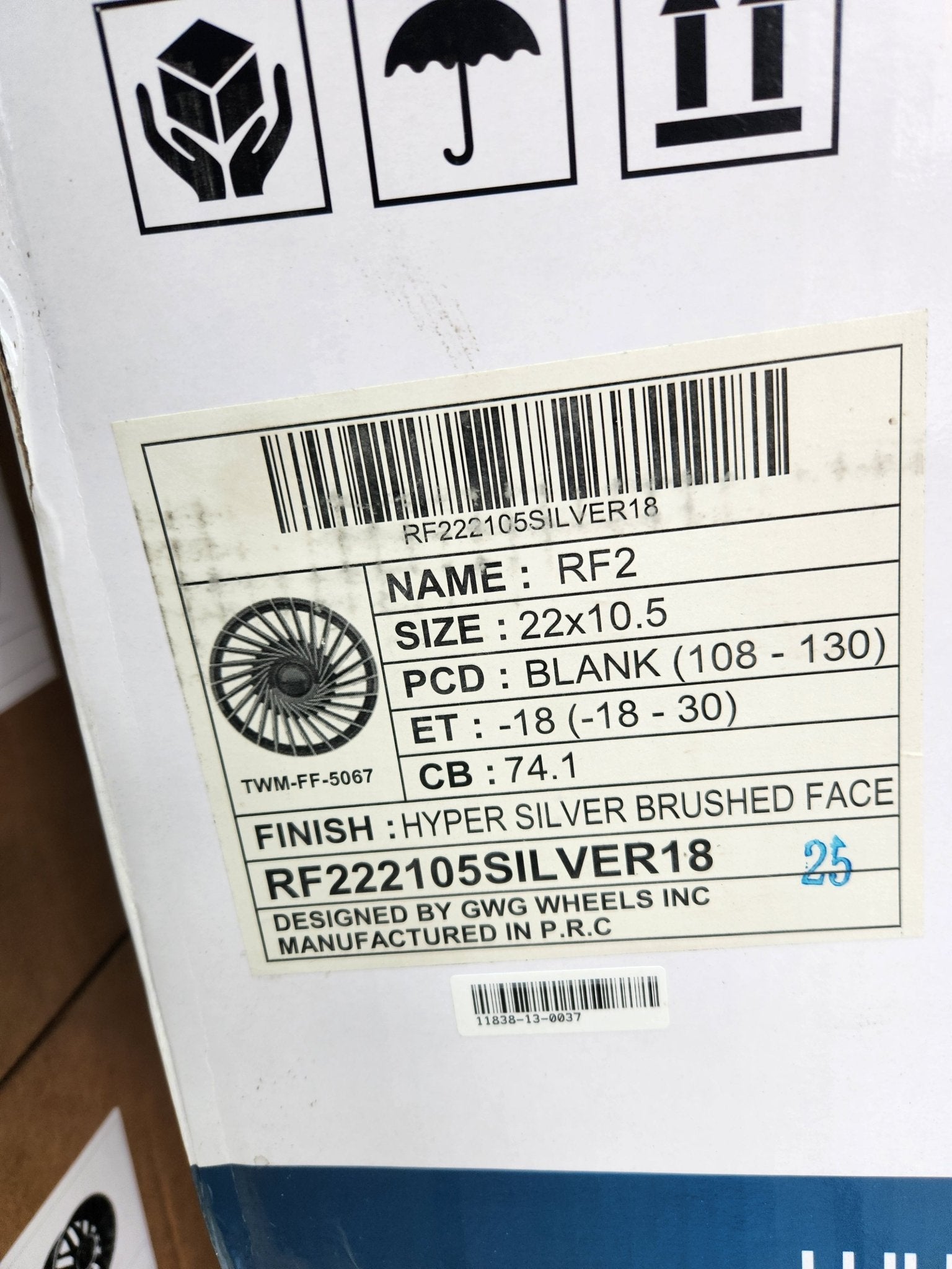 GWG RF2 22X10,5 BLANK HYPER SILVER BRUSHED FACE - Gun Hill Tire House (WTW - WHOLESALE TIRES & WHEELS)