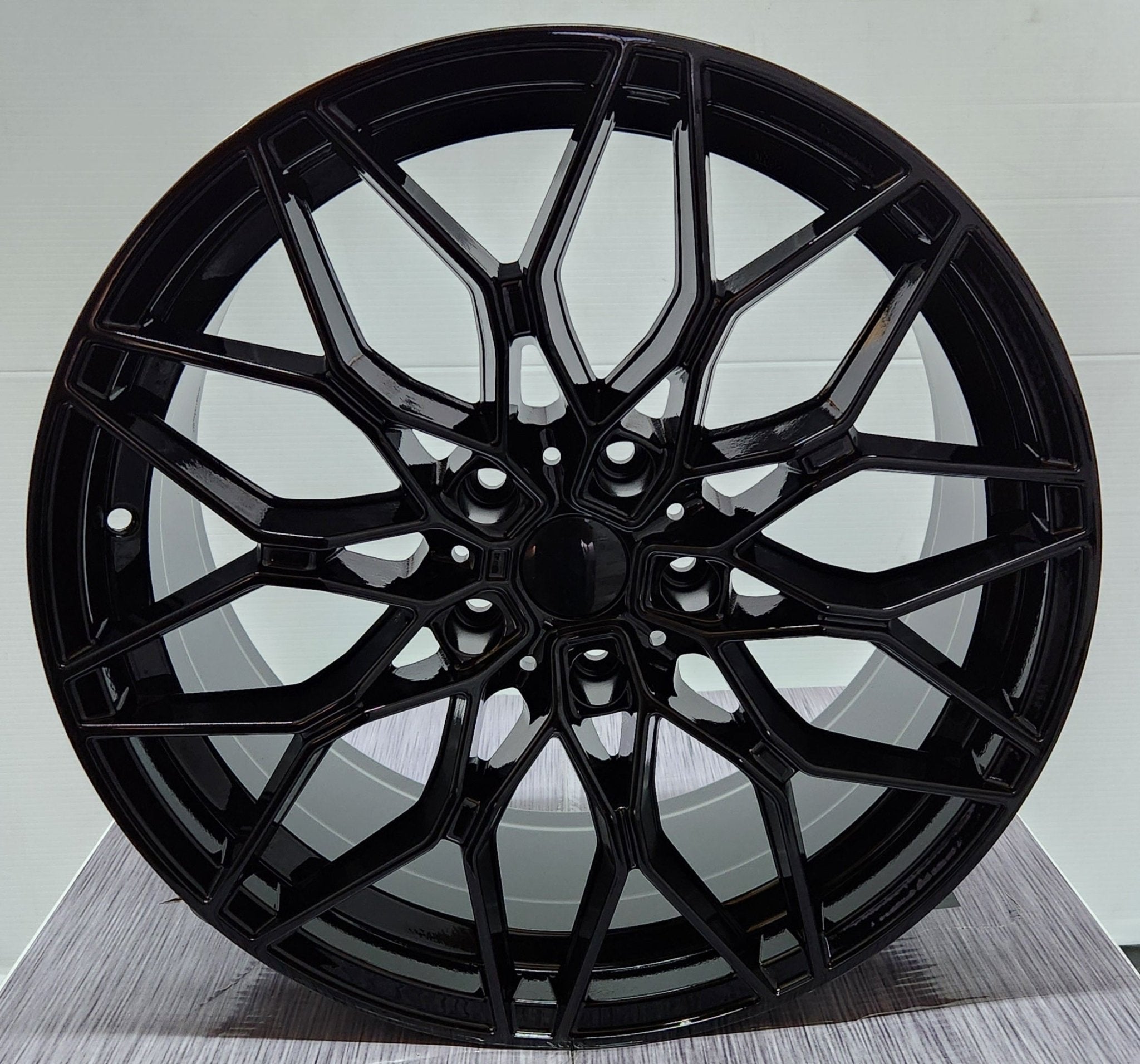 ZS292 OE - 0292 1000M STYLE 19x8.5 5x120 GLOSS BLACK - Gun Hill Tire House (WTW - WHOLESALE TIRES & WHEELS)