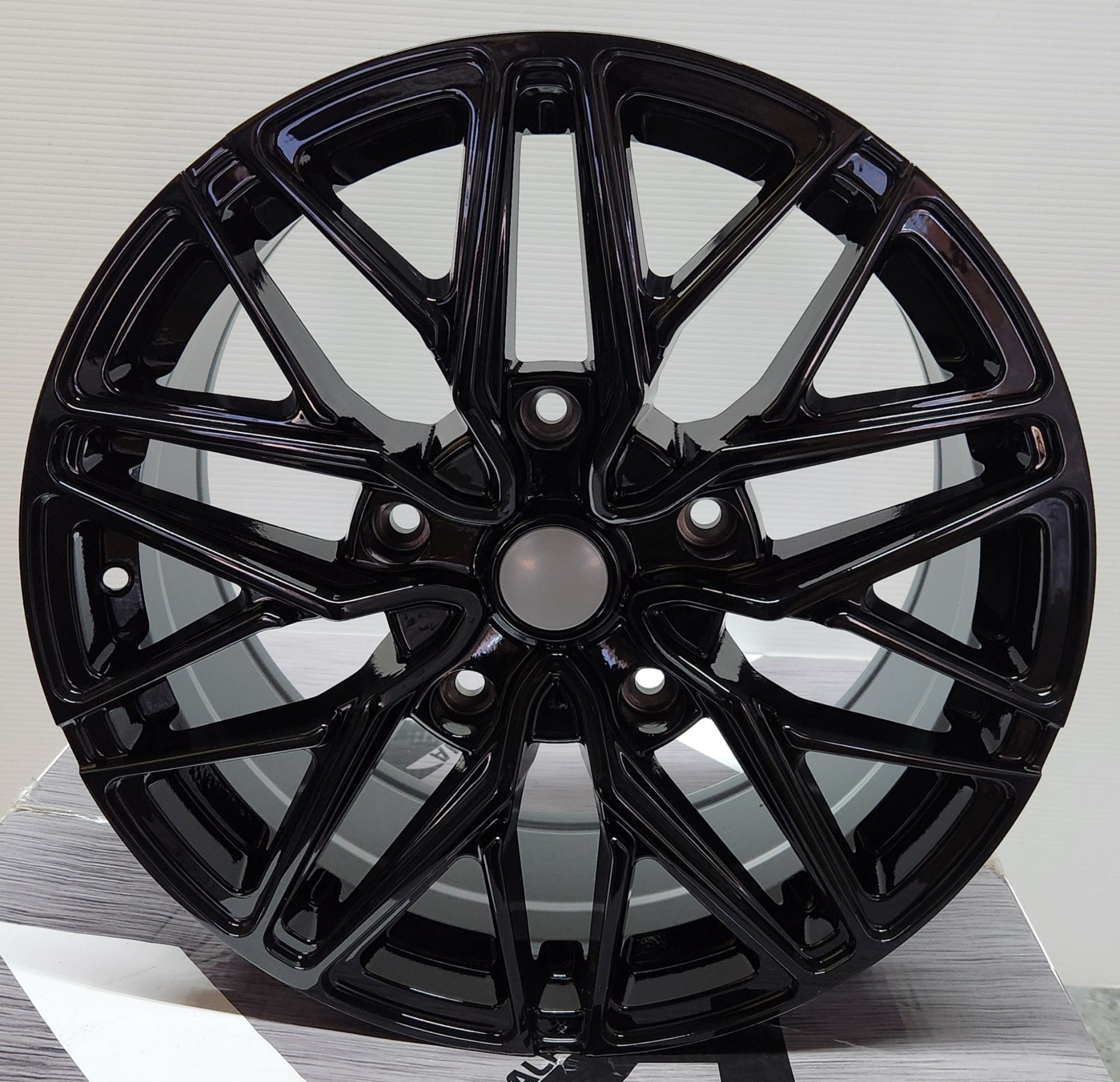 OE - E141 - 0377 18x8.0 5x160 GLOS BLACK - Gun Hill Tire House (WTW - WHOLESALE TIRES & WHEELS)