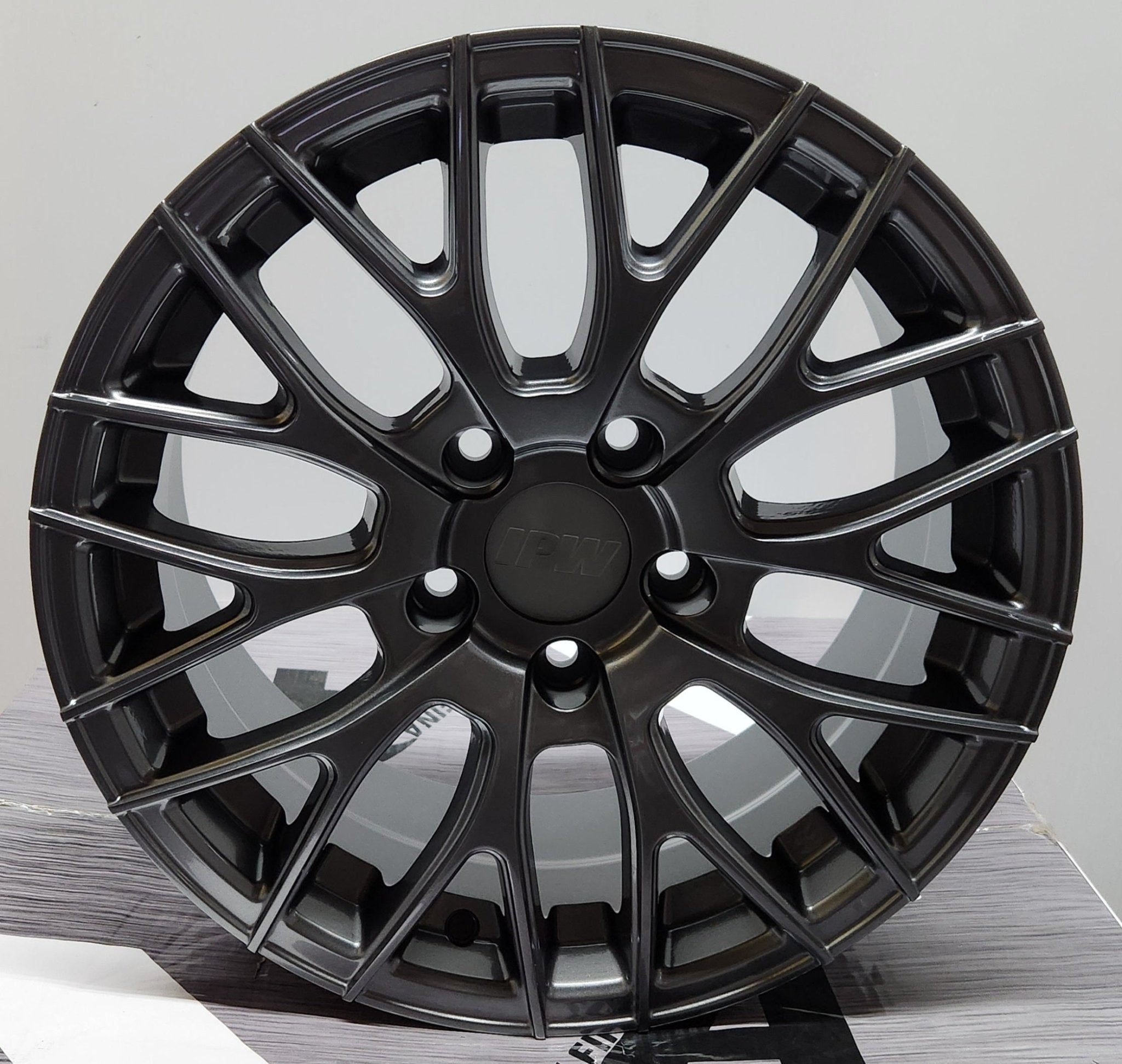W008 16X7.0 5X4.5 GUNMETAL - Gun Hill Tire House (WTW - WHOLESALE TIRES & WHEELS)