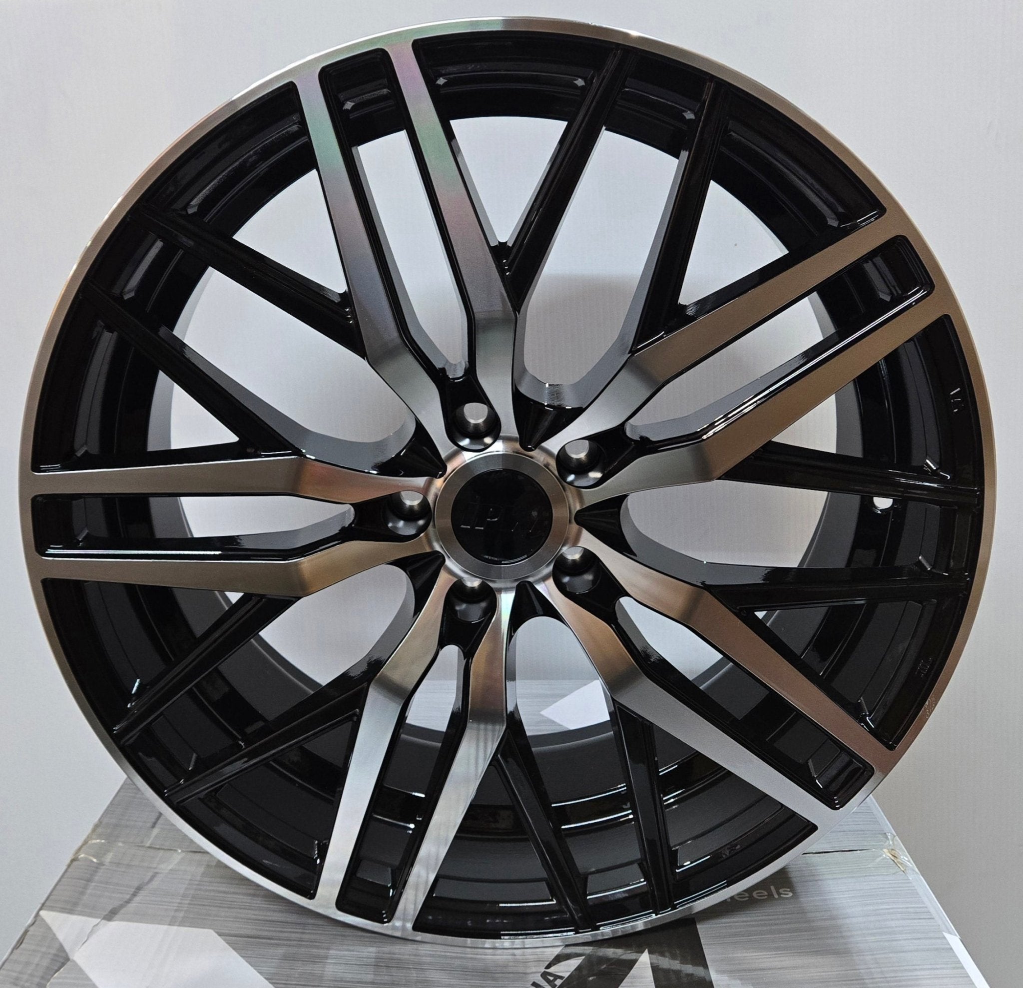 W1508 20X8.5 5X114.3 GLOSS BLACK MACHINE FACE - Gun Hill Tire House (WTW - WHOLESALE TIRES & WHEELS)