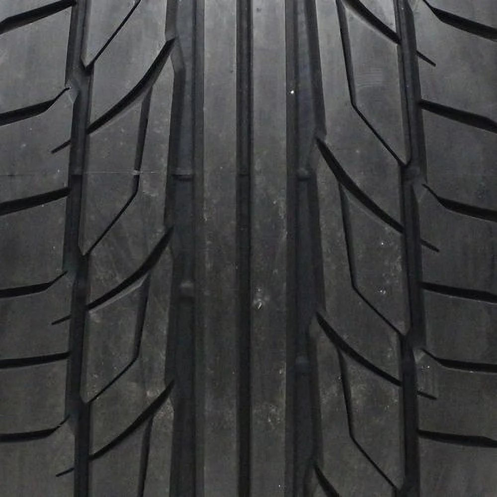 315/30ZR20 Nitto NT555 G2 104W Tire - Gun Hill Tire House (WTW - WHOLESALE TIRES & WHEELS)