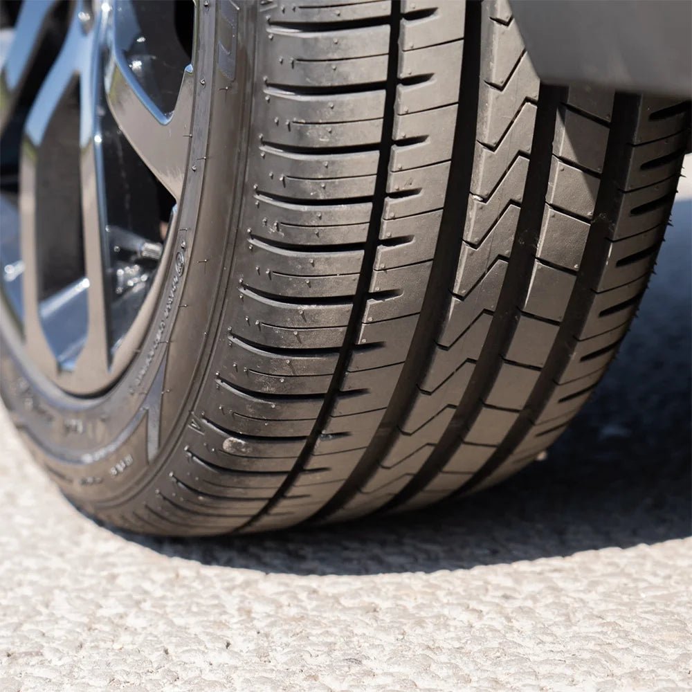 295/40R20 Falken Azenis FK510 Summer 110Y XL Passenger Tire - Gun Hill Tire House (WTW - WHOLESALE TIRES & WHEELS)