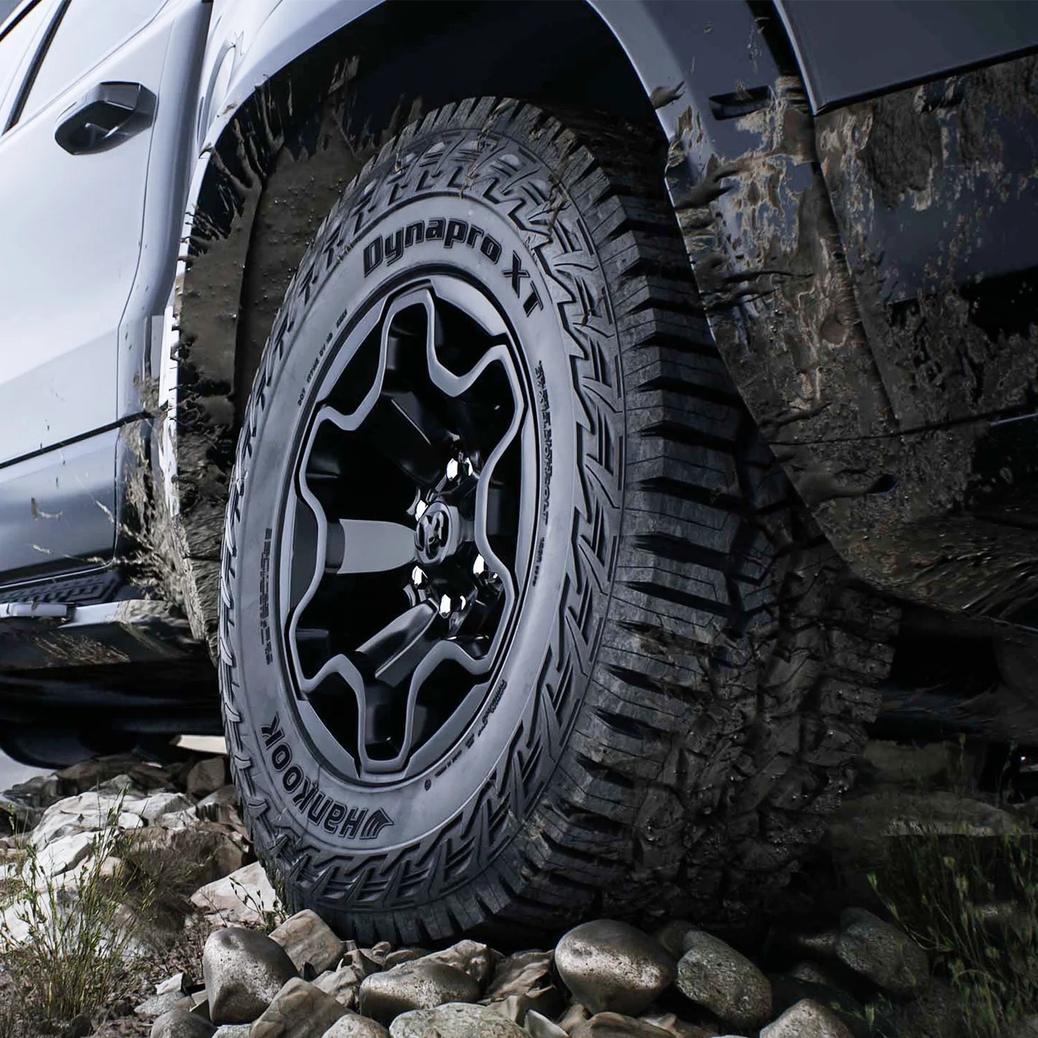 LT235/80R17/10 Hankook Dynapro XT RC10 120/117R BW All Weather Tire - Gun Hill Tire House (WTW - WHOLESALE TIRES & WHEELS)