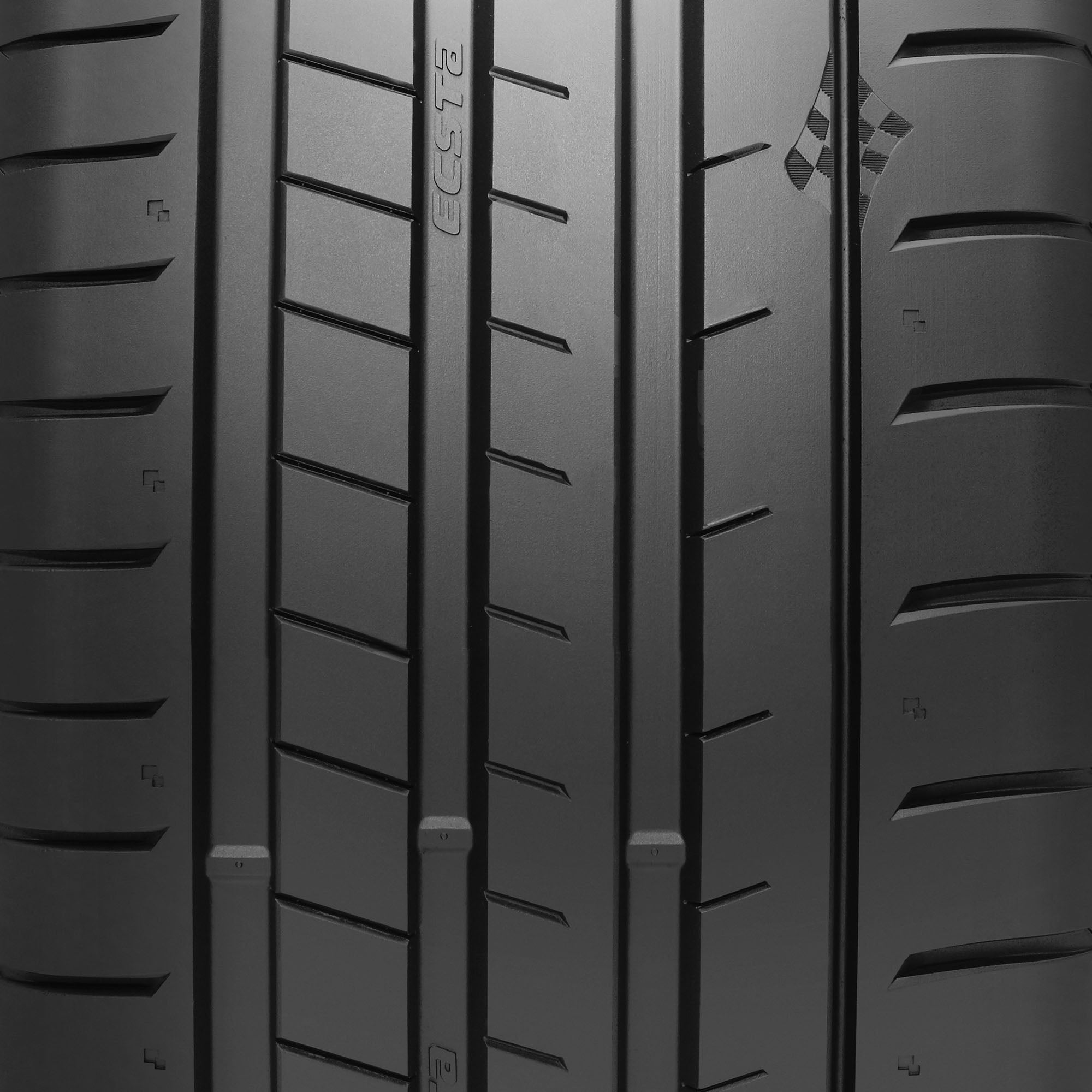 275/35ZR18 Kumho Ecsta PS91 UHP Summer (99Y) XL Passenger Tire - Gun Hill Tire House (WTW - WHOLESALE TIRES & WHEELS)