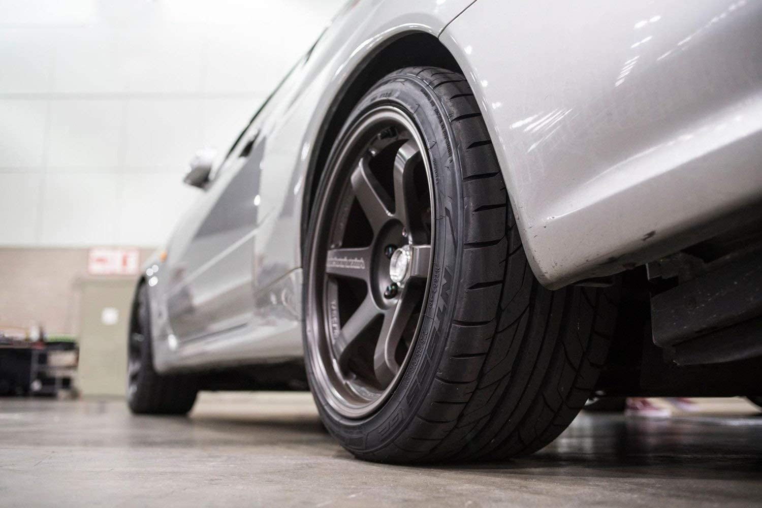 245/35ZR20 Nitto NT555 G2 95W XL - Gun Hill Tire House (WTW - WHOLESALE TIRES & WHEELS)