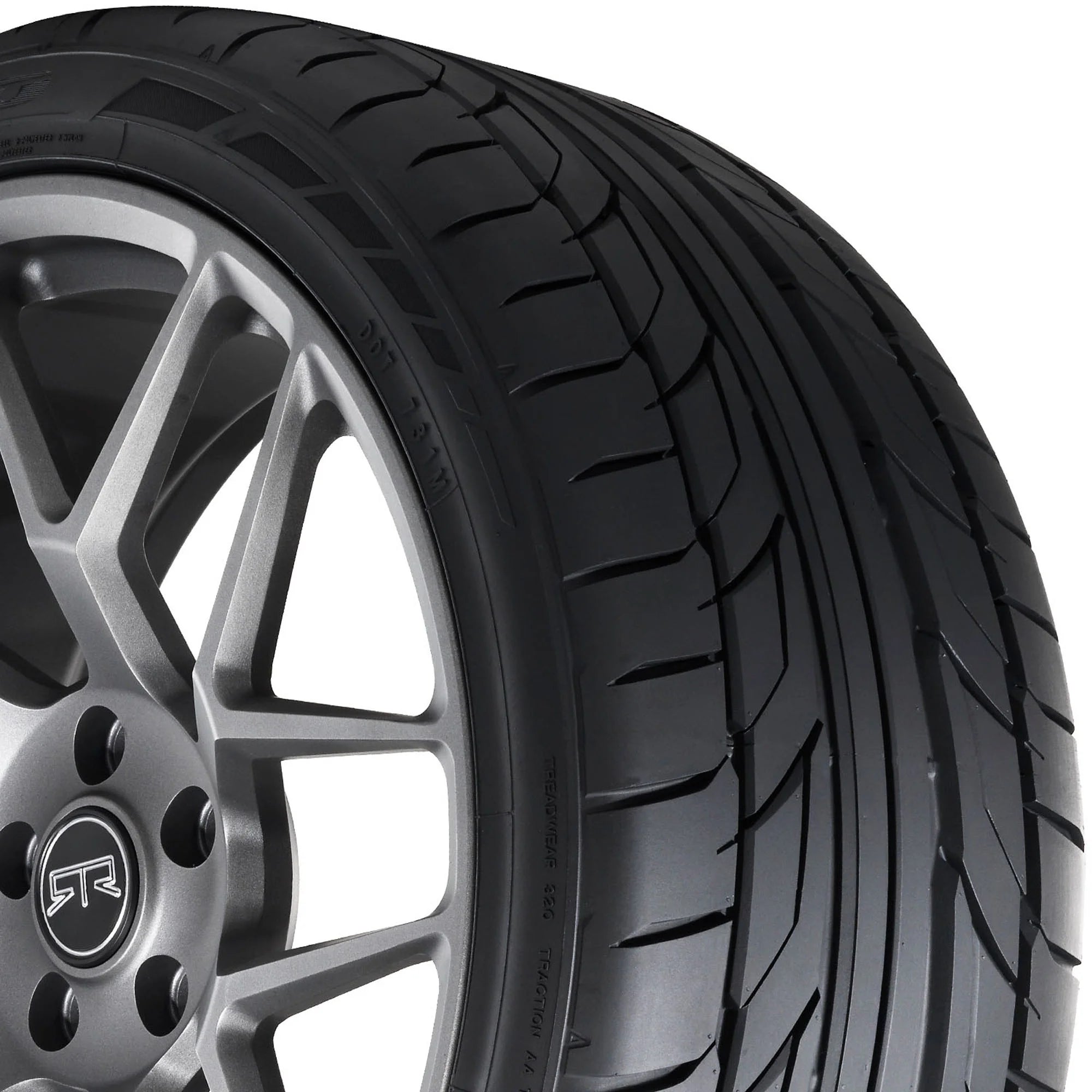 235/35R20XL Nitto NT555 G2 92W BSW Tire - Gun Hill Tire House (WTW - WHOLESALE TIRES & WHEELS)