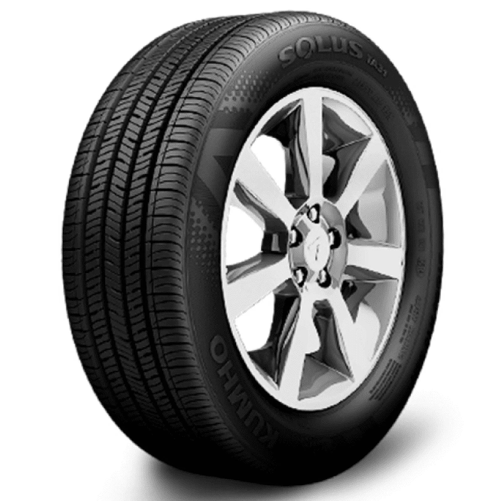 205/60R16 Kumho Solus TA31 All - Season Tire - 92H - Gun Hill Tire House (WTW - WHOLESALE TIRES & WHEELS)
