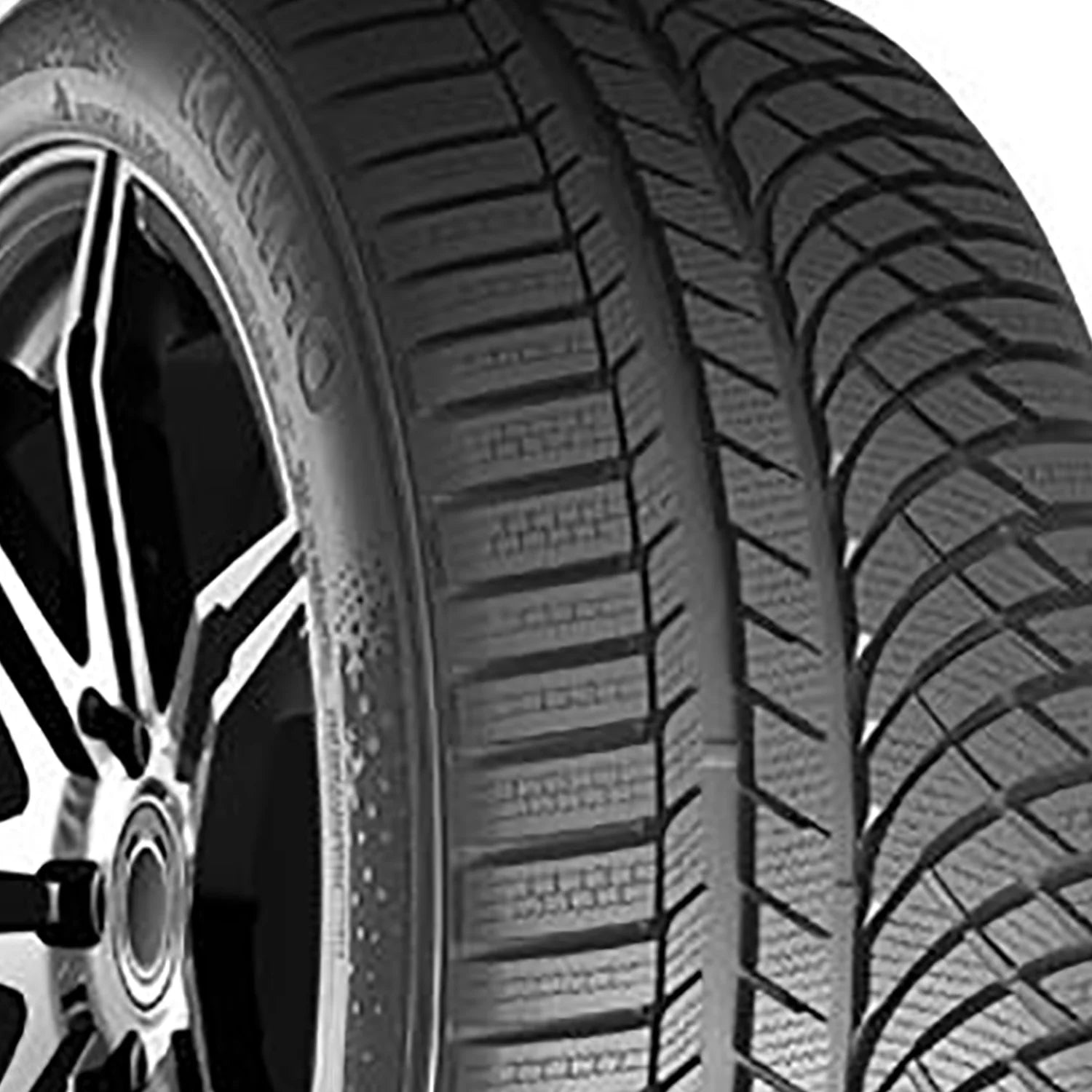 P235/50R18 Kumho Wintercraft Ice WI31 Winter 101T XL Passenger Tire - Gun Hill Tire House (WTW - WHOLESALE TIRES & WHEELS)