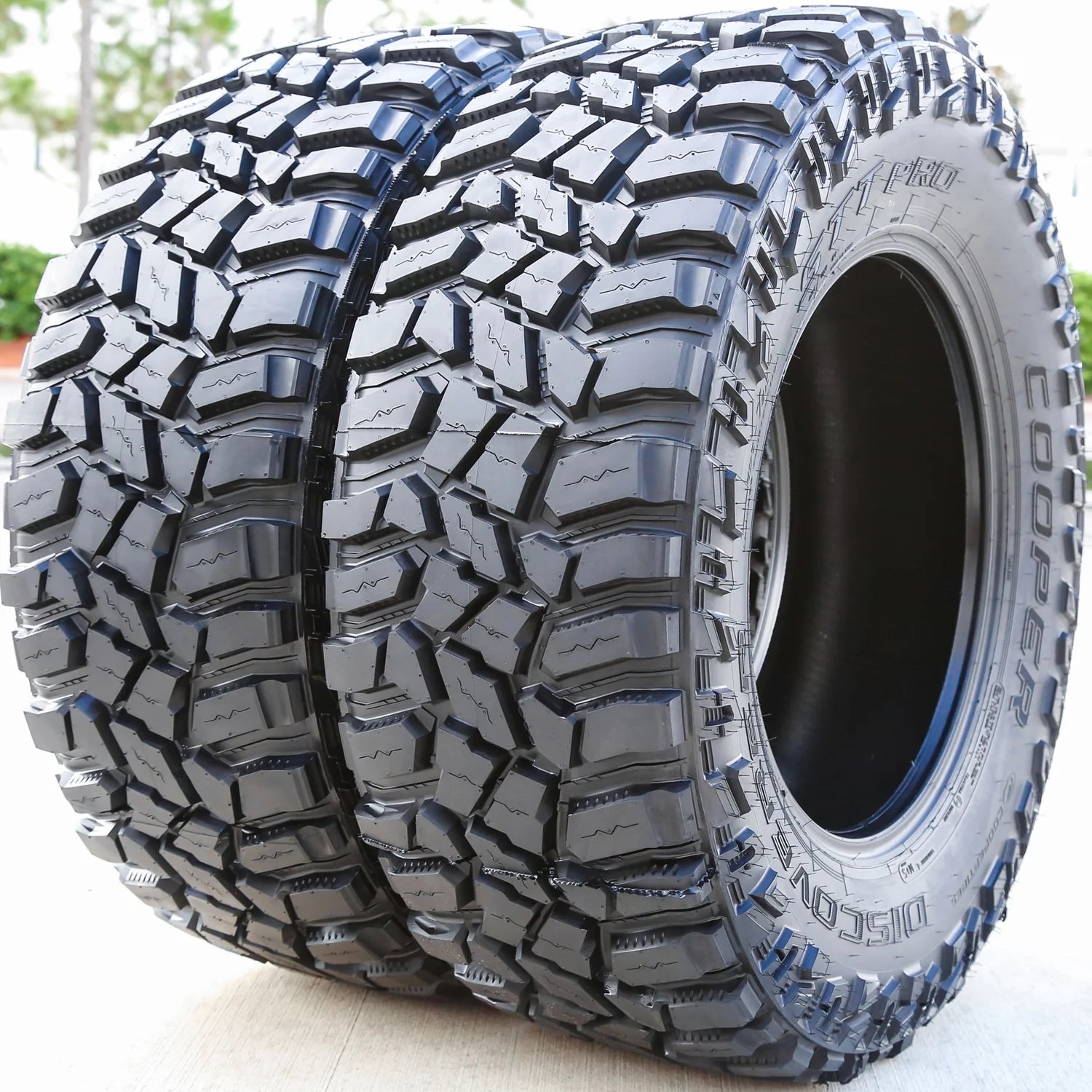 LT235/85R16 Cooper Discoverer STT Pro All - Season 120Q Tire - Gun Hill Tire House (WTW - WHOLESALE TIRES & WHEELS)