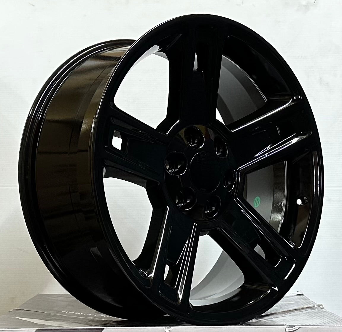 CL43 SILVERADO STYLE 22x9.0 6x139.7 GLOSS BLACK - Gun Hill Tire House (WTW - WHOLESALE TIRES & WHEELS)