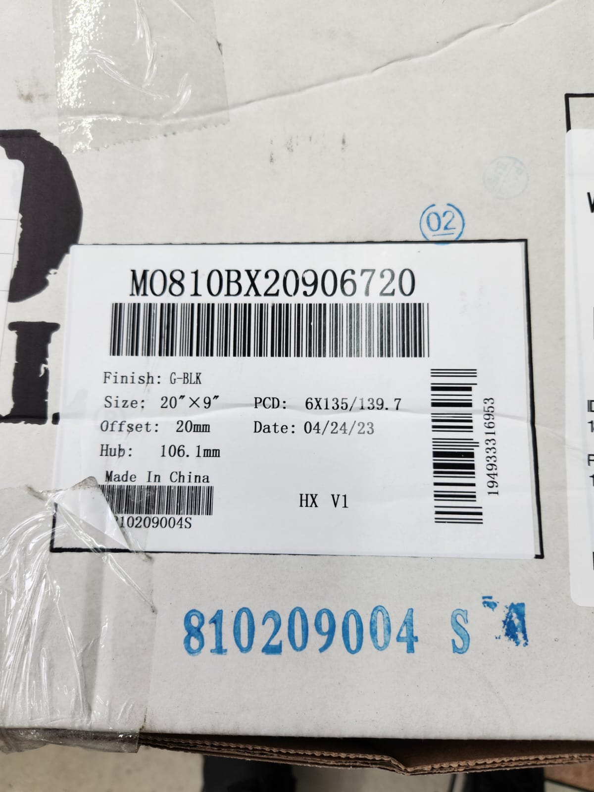 MO810BX 20x9 6x135/ 6x139.7 GLOSS BLACK - Gun Hill Tire House (WTW - WHOLESALE TIRES & WHEELS)