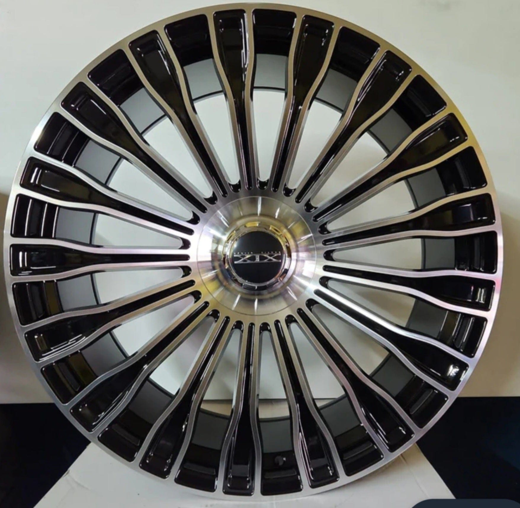 OE - 0313 1005 - R 20X9.5 5X112 BLACK MACHINED FACE - Gun Hill Tire House (WTW - WHOLESALE TIRES & WHEELS)