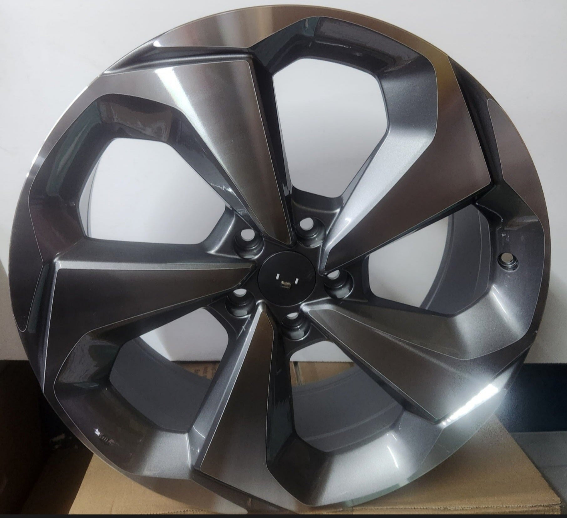 W320 5X120 20X8.5 GUNMETAL MACHINED FACE - Gun Hill Tire House (WTW - WHOLESALE TIRES & WHEELS)