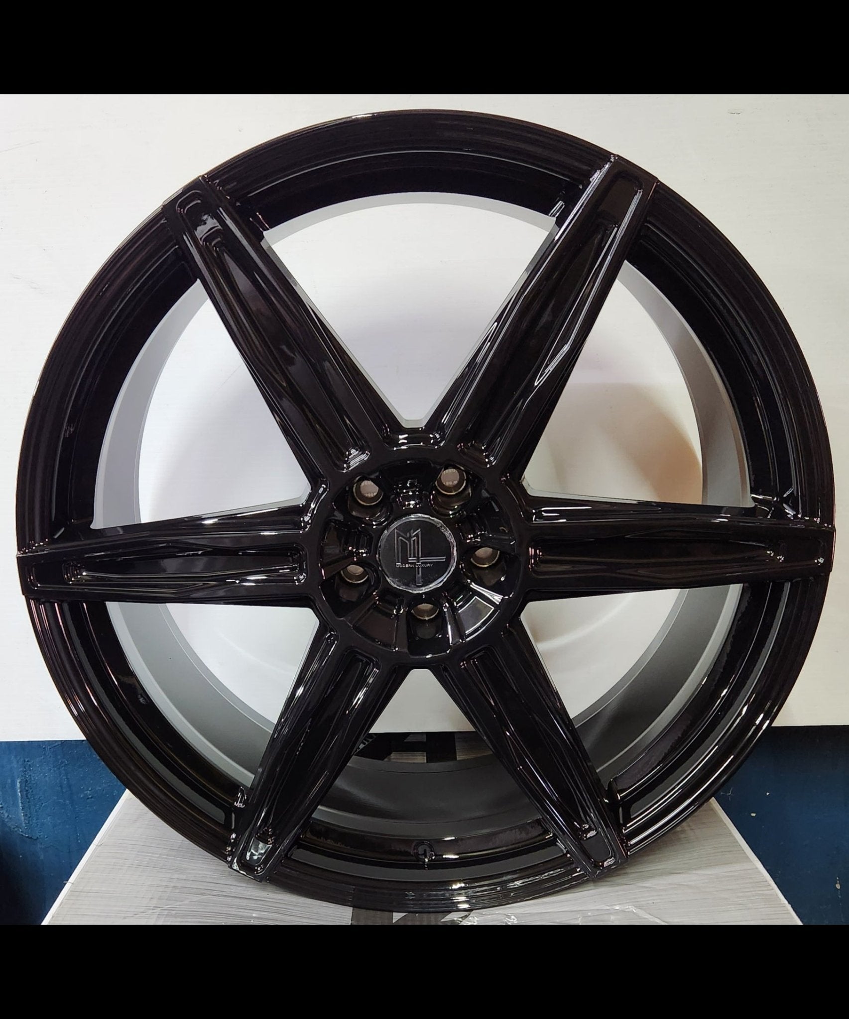 MODERN LEXURY MLF11 22X9 5X120 GLOSS BLACK - Gun Hill Tire House (WTW - WHOLESALE TIRES & WHEELS)