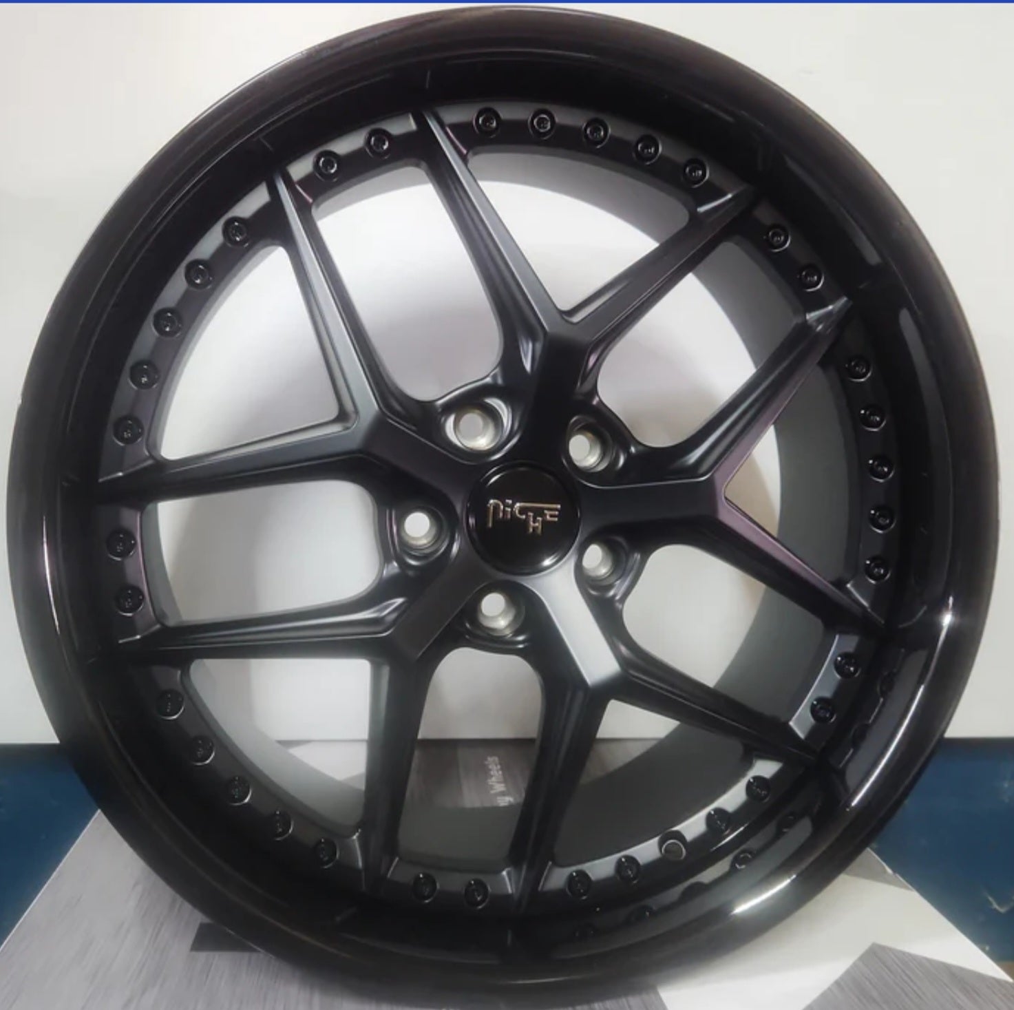 MHT M226 20X10.5 5X120 - Gun Hill Tire House (WTW - WHOLESALE TIRES & WHEELS)