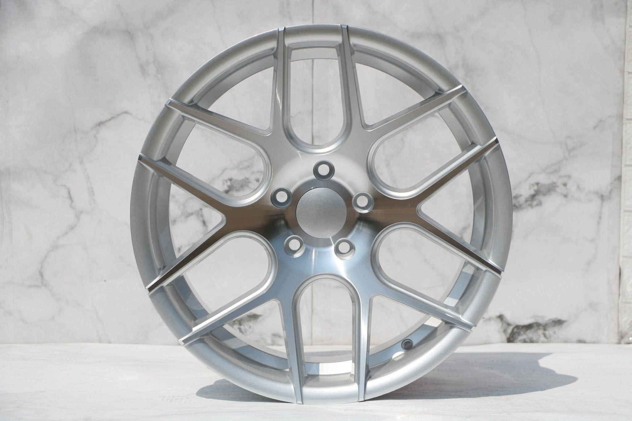 W001 SSA03 Silver Machined Face 18*8.0 ET35 5x114.3 CB73.1 MB - 2182 - Logo - Gun Hill Tire House (WTW - WHOLESALE TIRES & WHEELS)