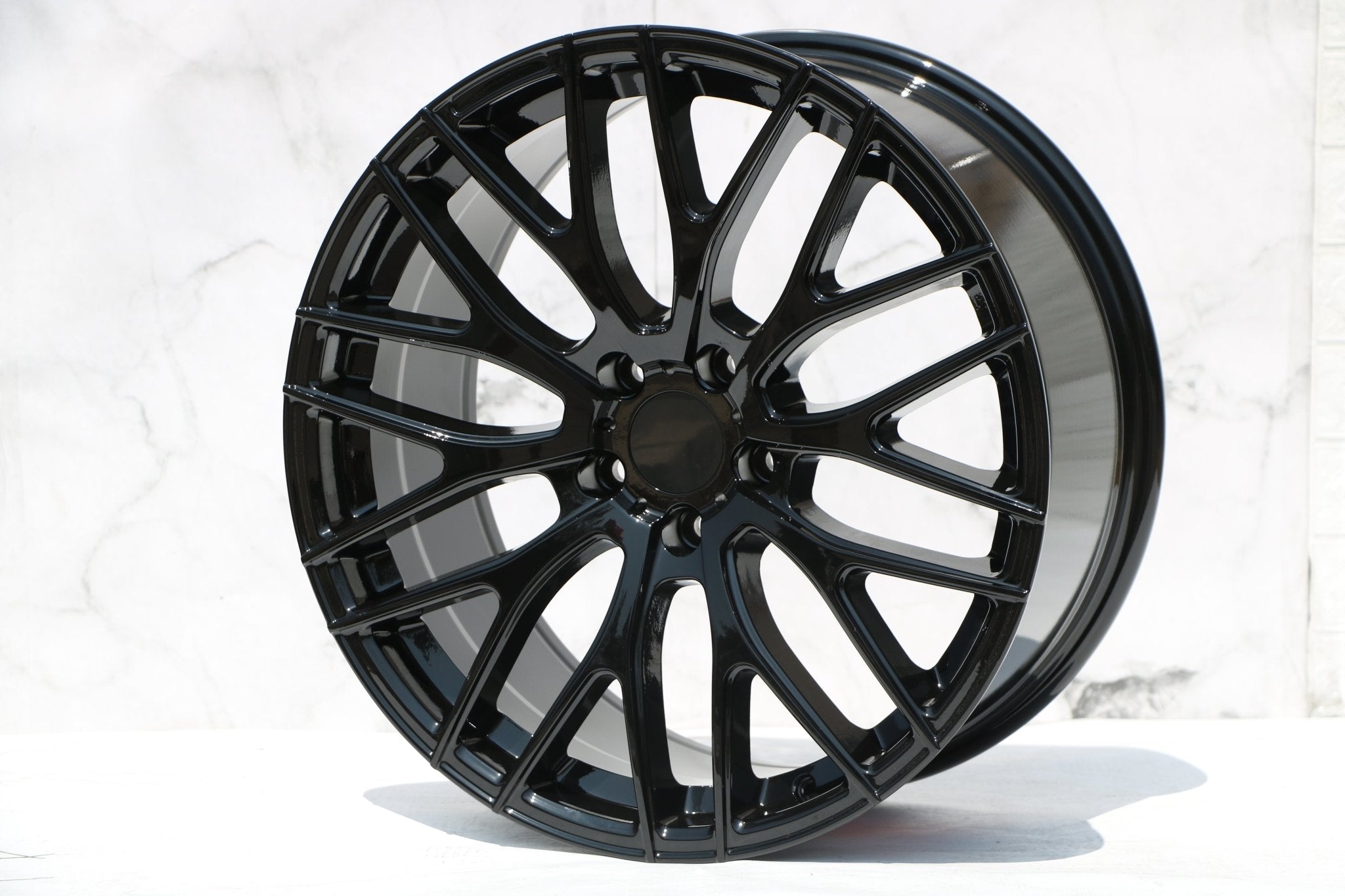 W008 Gloss Black 19x9.5 Et35 5x114.3 CB73.1 - Gun Hill Tire House (WTW - WHOLESALE TIRES & WHEELS)