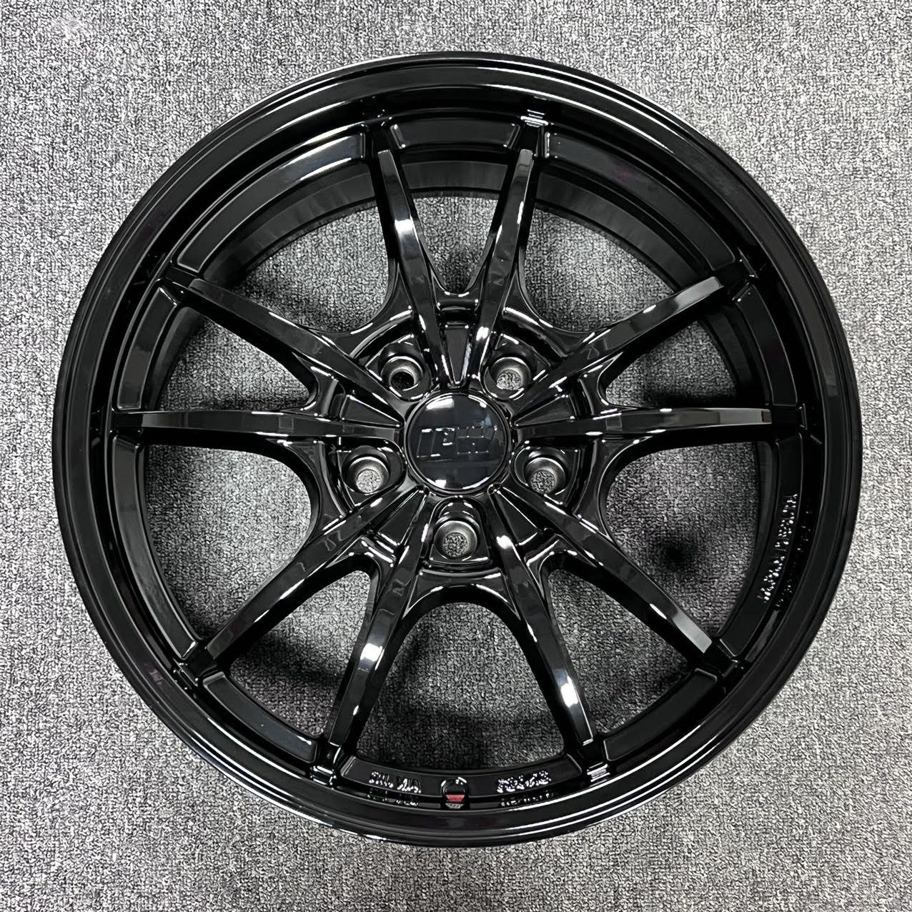 W016 Gloss Black 17x7.5 ET35 5x114.3 CB73.1 - Gun Hill Tire House (WTW - WHOLESALE TIRES & WHEELS)