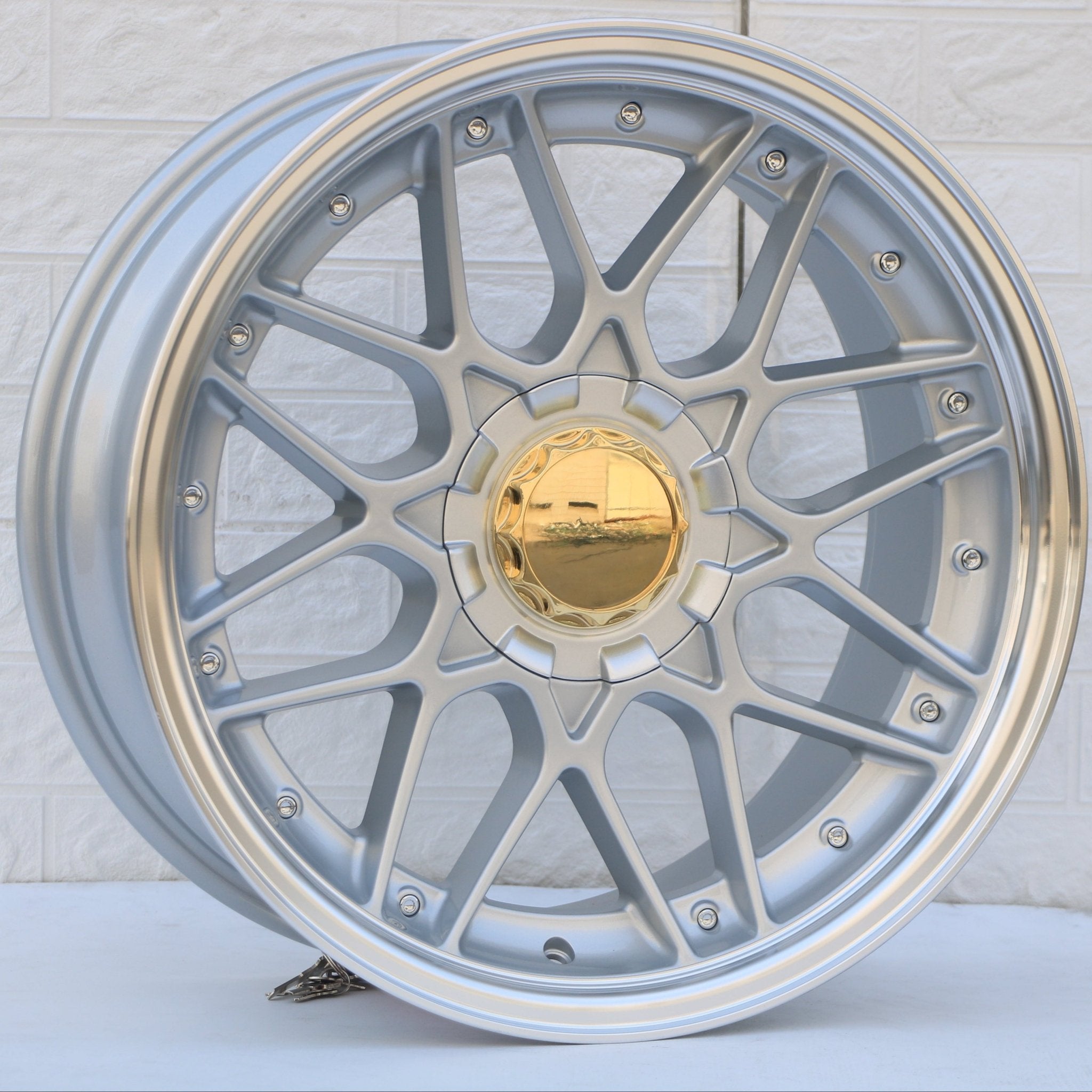 W025 SSA06 Silver Machined Face With Silver Rivet 18x9.0 ET30 5x120/114.3 CB73.1 MB - 2325 - Gun Hill Tire House (WTW - WHOLESALE TIRES & WHEELS)