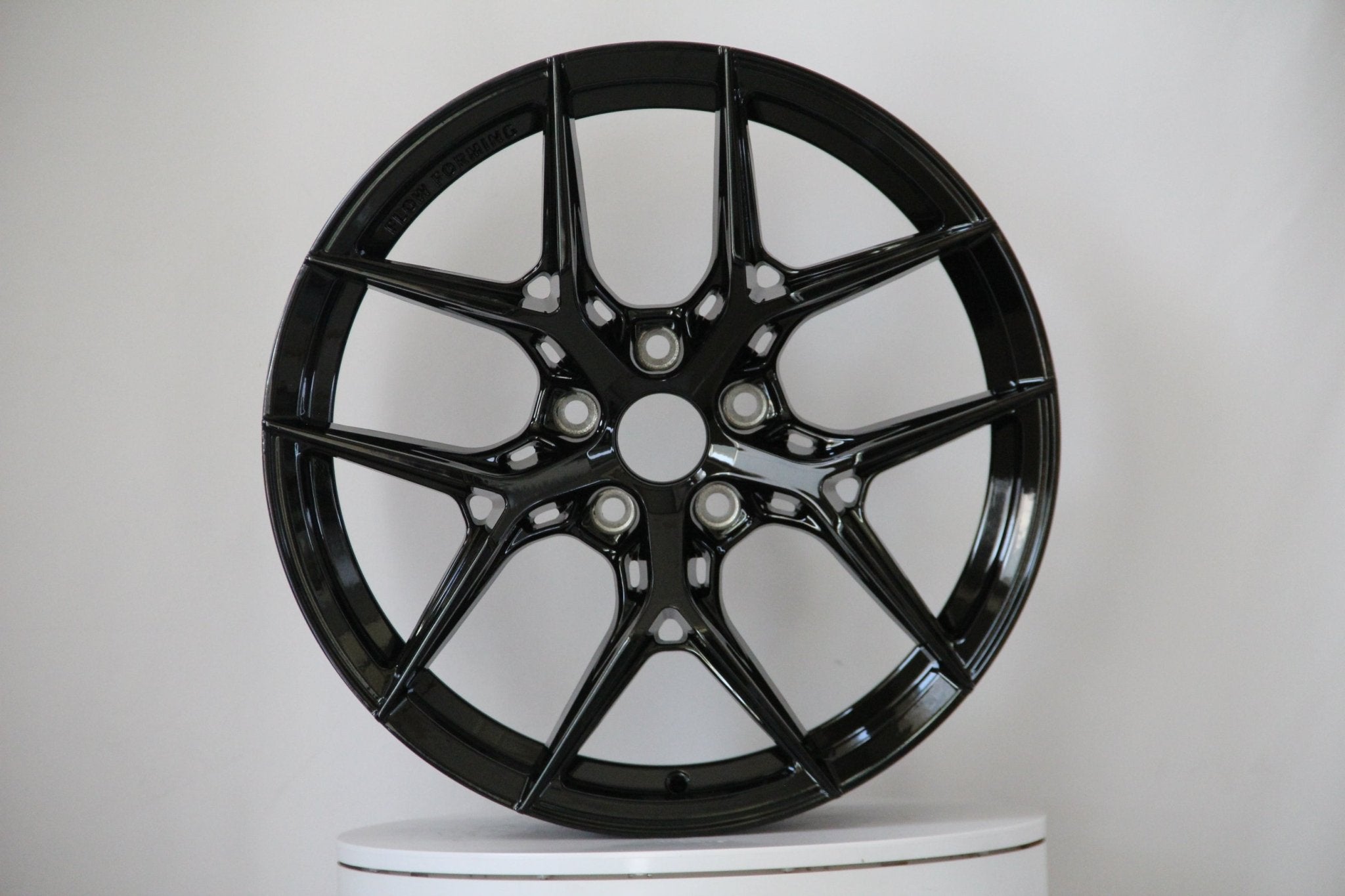 W1500 1696 Gloss Black 22x9.5 ET35 5x112/114.3 CB73.1 - Gun Hill Tire House (WTW - WHOLESALE TIRES & WHEELS)