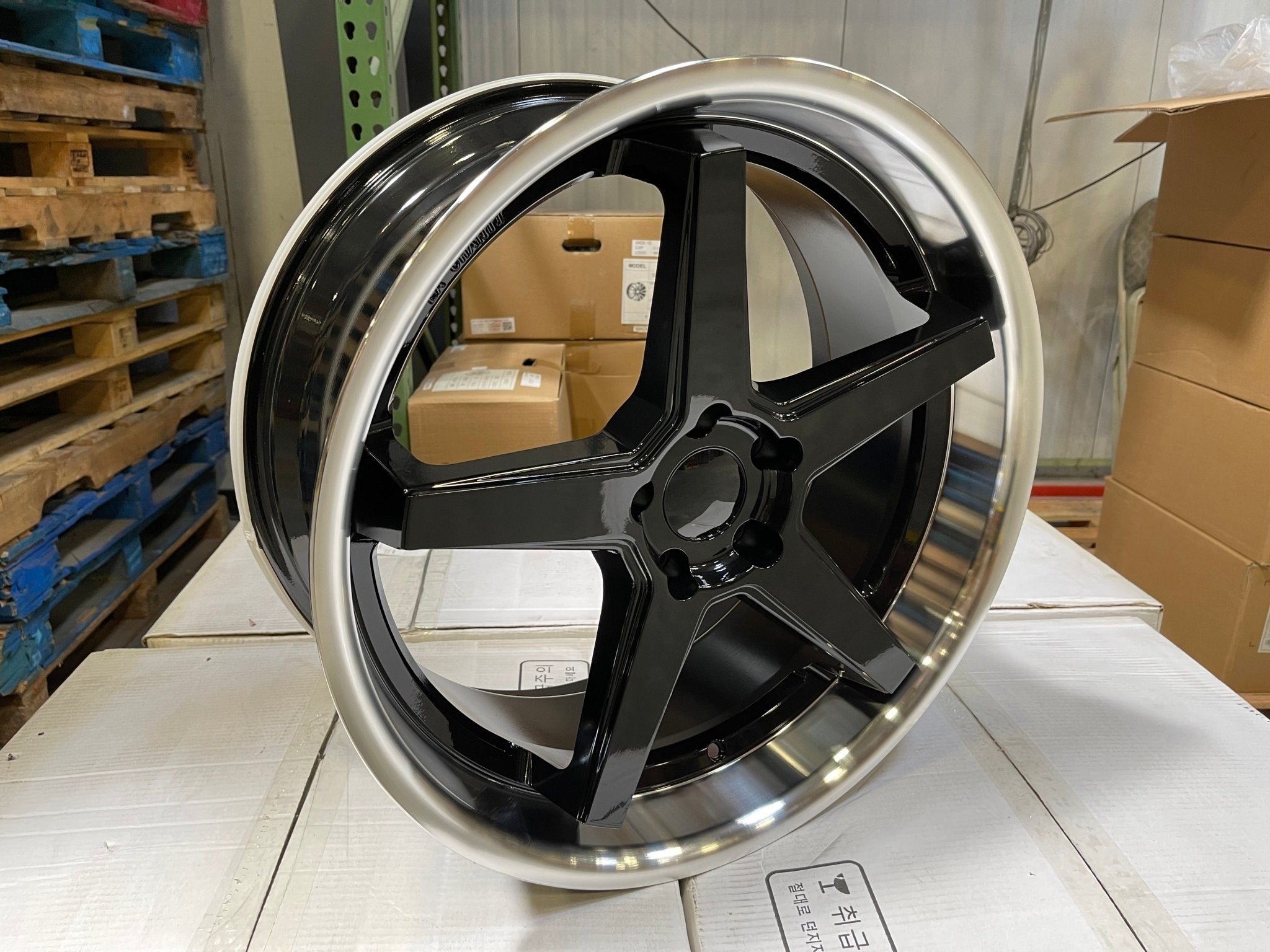 W1501 D1680 Black Machined Lip 20x9.0 ET35 5x112/114.3 CB73.1 - Gun Hill Tire House (WTW - WHOLESALE TIRES & WHEELS)