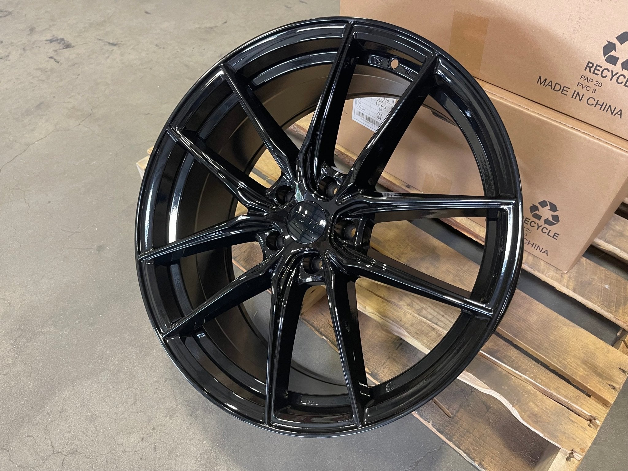 W1502 1662 Gloss Black 20x9.5 ET38 5x114.3 CB73.1 C030IPW - B - Gun Hill Tire House (WTW - WHOLESALE TIRES & WHEELS)