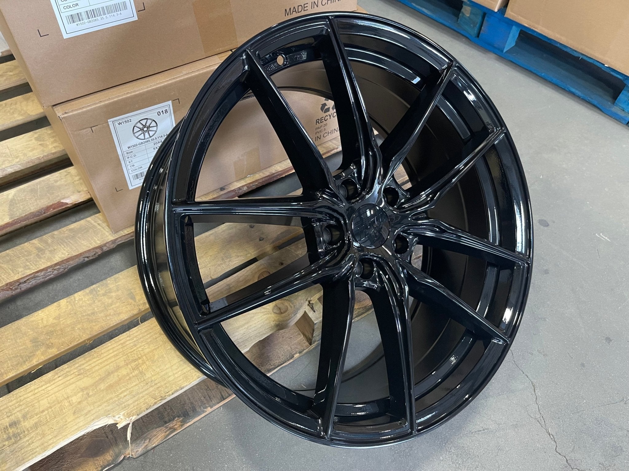 W1502 1662 Gloss Black 20x9.5 ET38 5x114.3 CB73.1 C030IPW - B - Gun Hill Tire House (WTW - WHOLESALE TIRES & WHEELS)