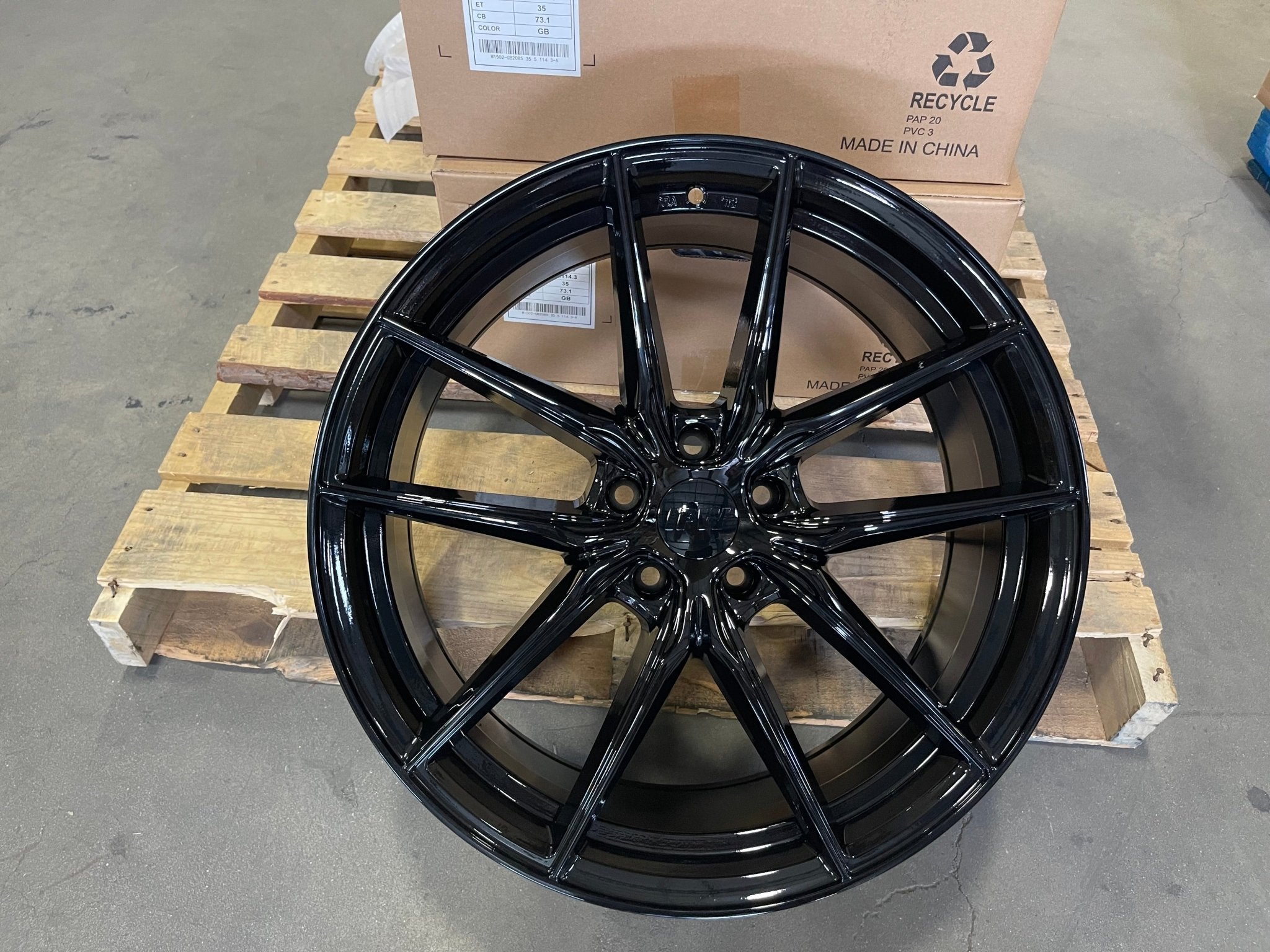 W1502 1662 Gloss Black 20x9.5 ET38 5x114.3 CB73.1 C030IPW - B - Gun Hill Tire House (WTW - WHOLESALE TIRES & WHEELS)