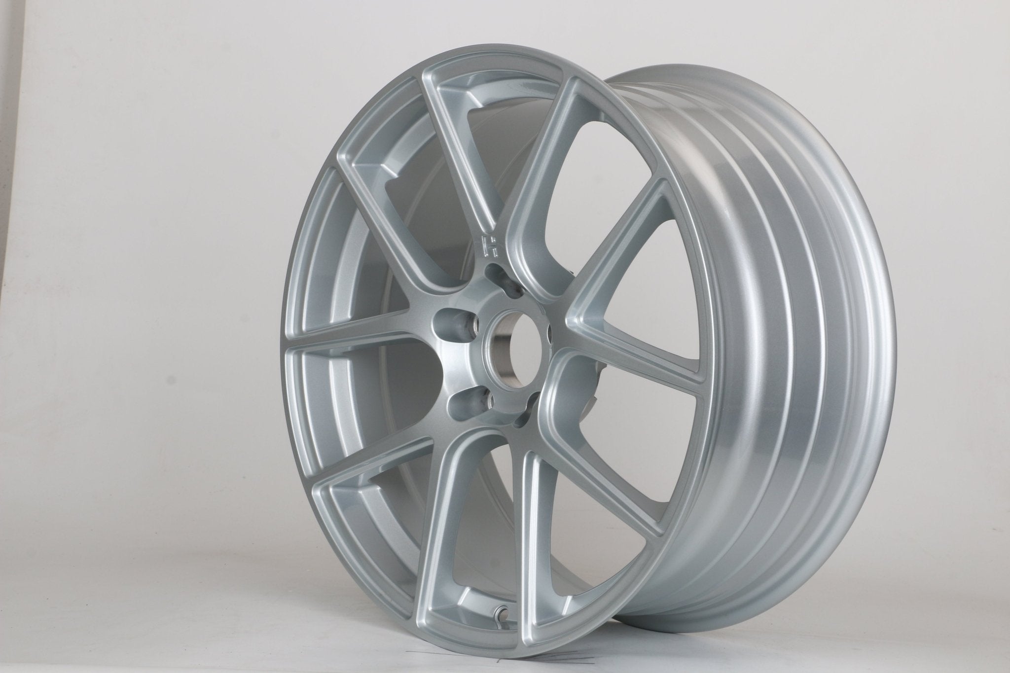 W1554 KB101 Silver Machined Face 18x8.0 ET38 5x114.3 CB73.1 - Gun Hill Tire House (WTW - WHOLESALE TIRES & WHEELS)