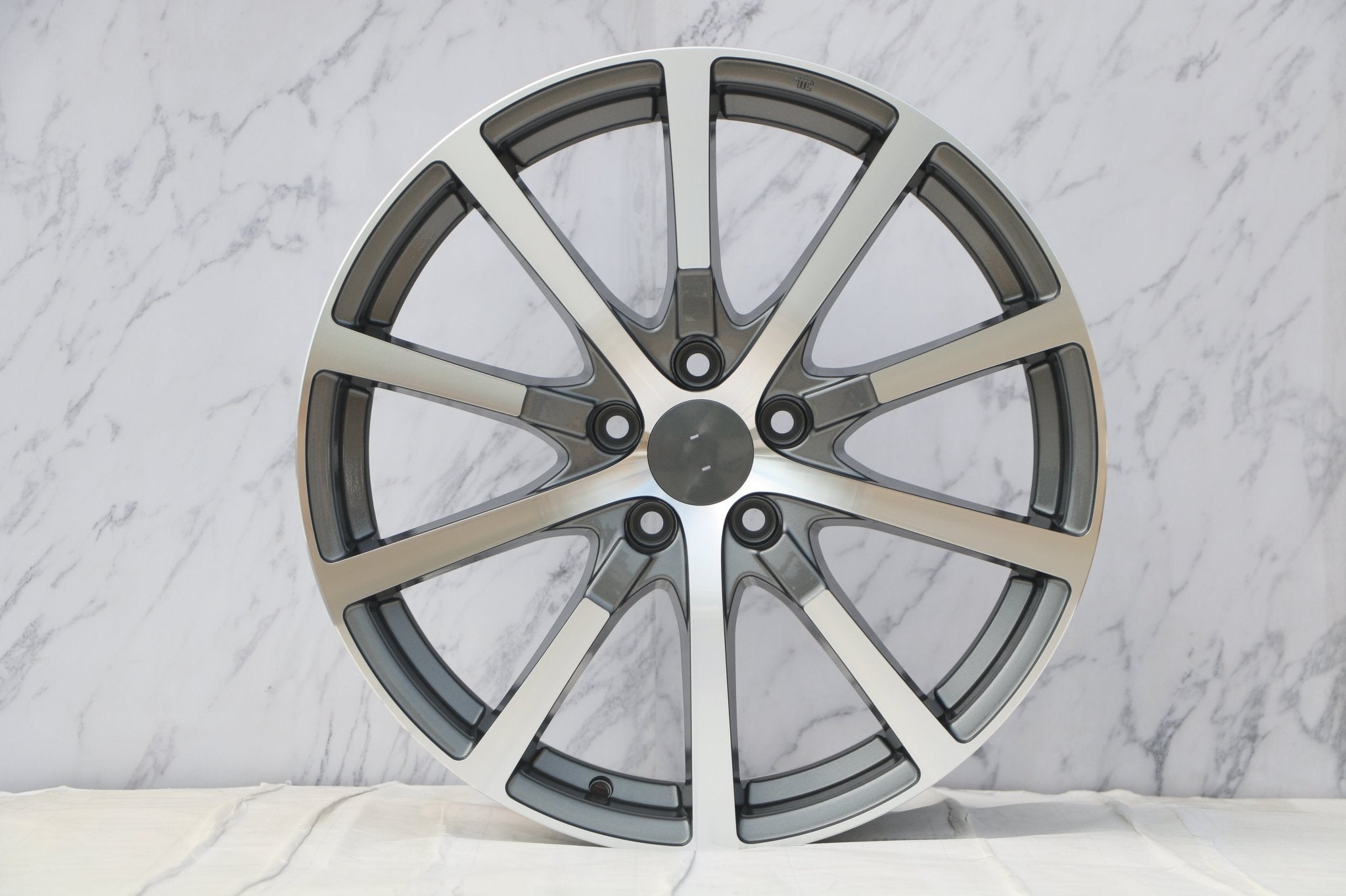 W305 Gunmetal Machined Face 19x8.0 Et 55 CB64.1 5x114.3 - Gun Hill Tire House (WTW - WHOLESALE TIRES & WHEELS)