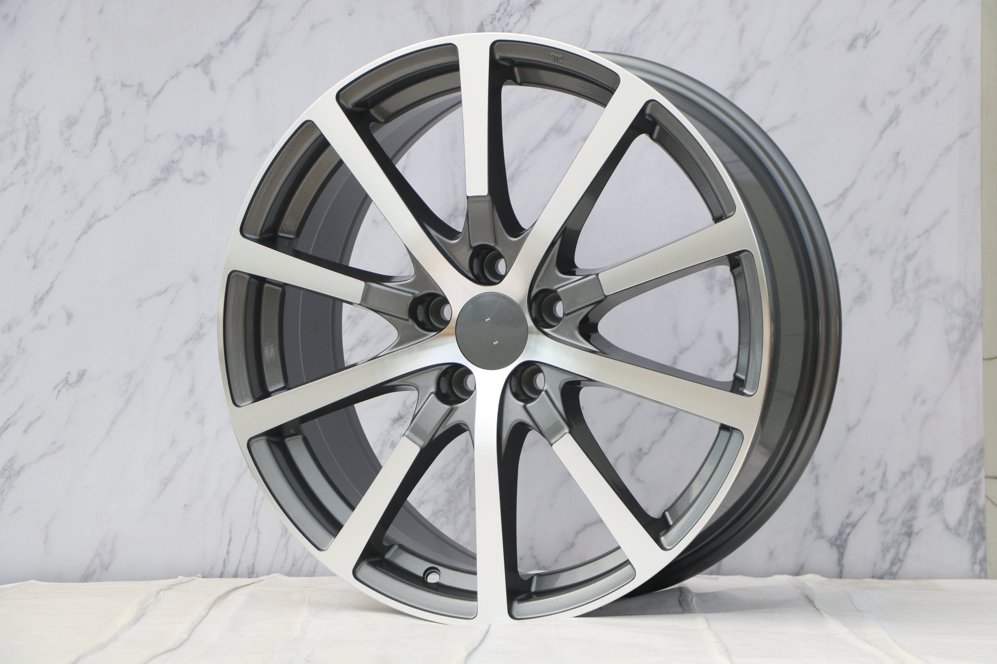 W305 Gunmetal Machined Face 19x8.0 Et 55 CB64.1 5x114.3 - Gun Hill Tire House (WTW - WHOLESALE TIRES & WHEELS)