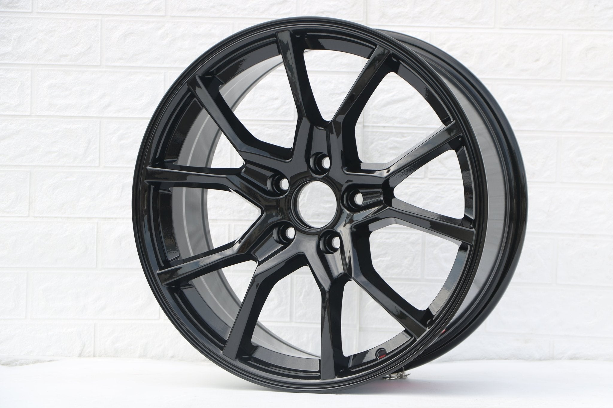 W314 1418 Gloss Black 18x8.0 ET41 5x114.3 CB73.1 C1314 - B - Gun Hill Tire House (WTW - WHOLESALE TIRES & WHEELS)